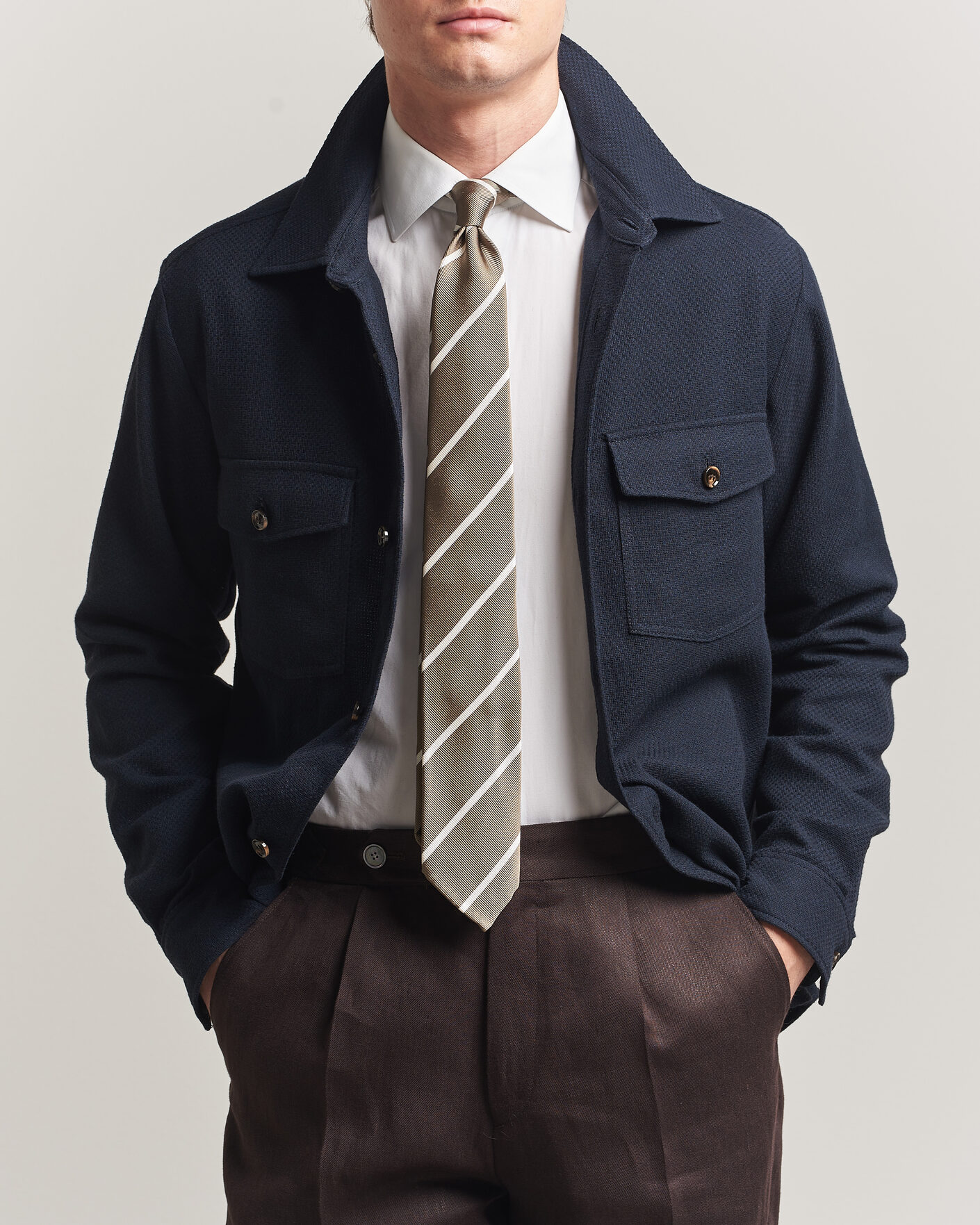 Homme | Chemises | Oscar Jacobson | Magnus Structure Cotton Overshirt Navy