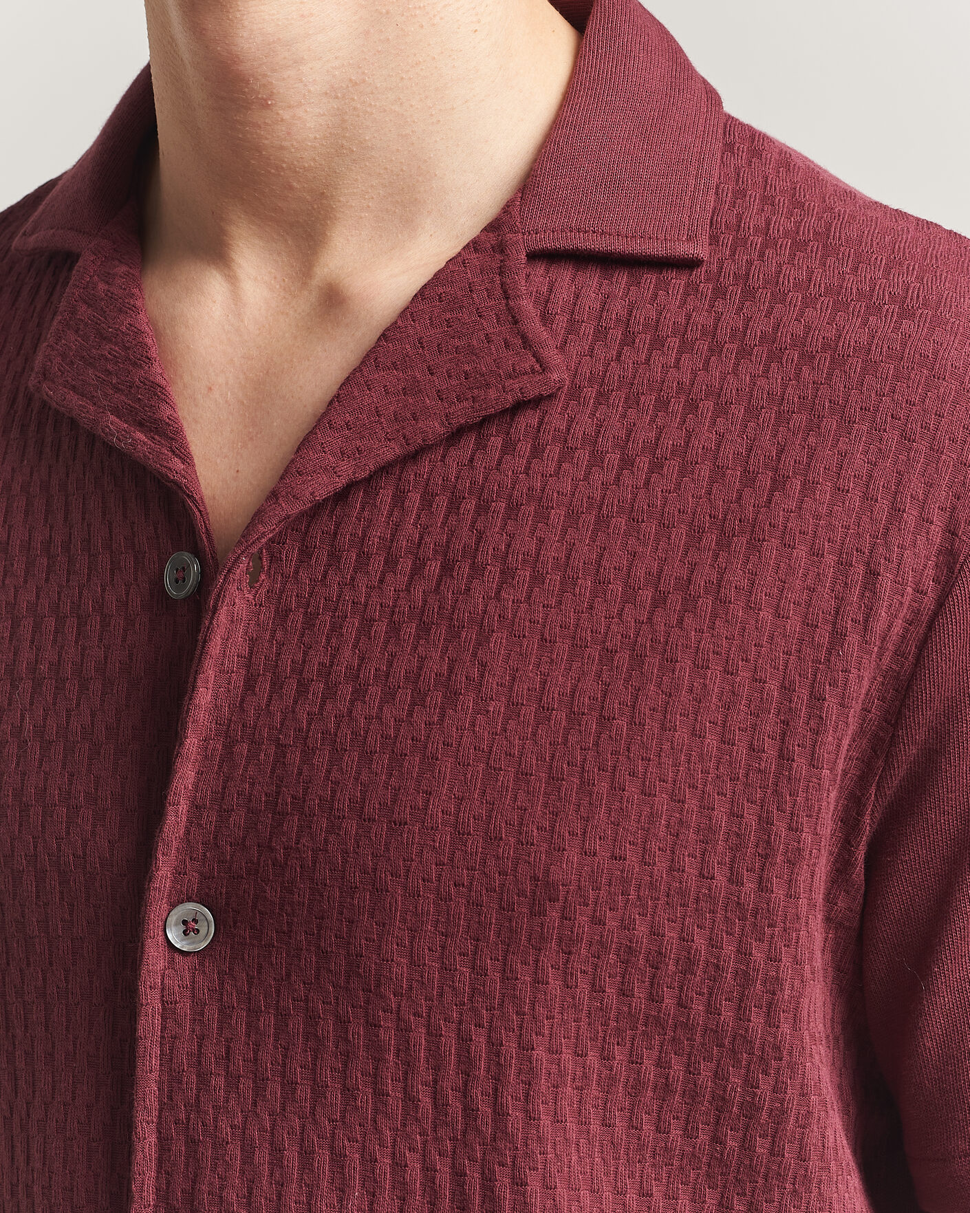 Homme | Chemises | Oscar Jacobson | Kirk Knitted Short Sleeve Shirt Wine Red