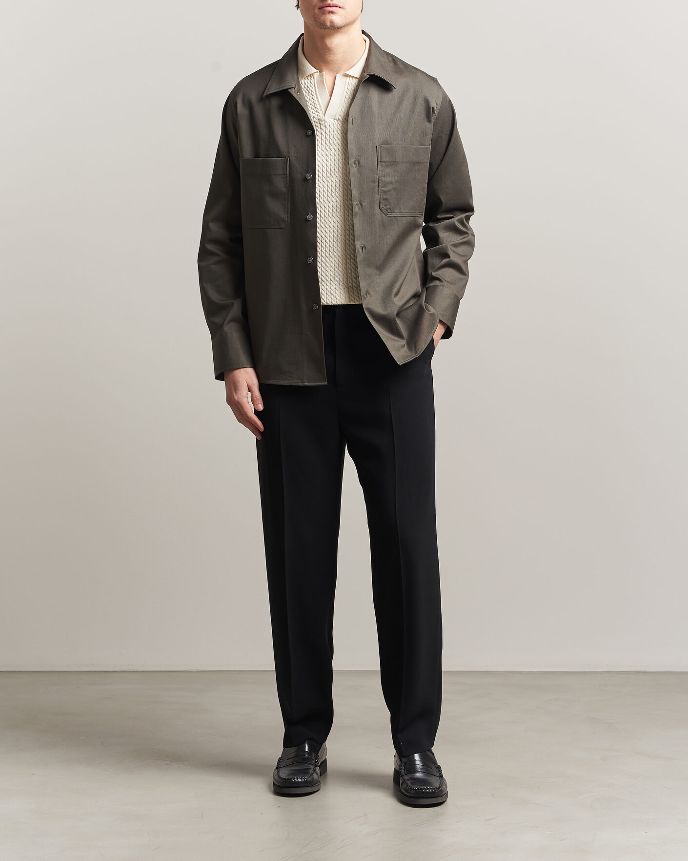 Homme | Chemises | Oscar Jacobson | Straight Fit Bowling Collar Cotton Shirt Olive