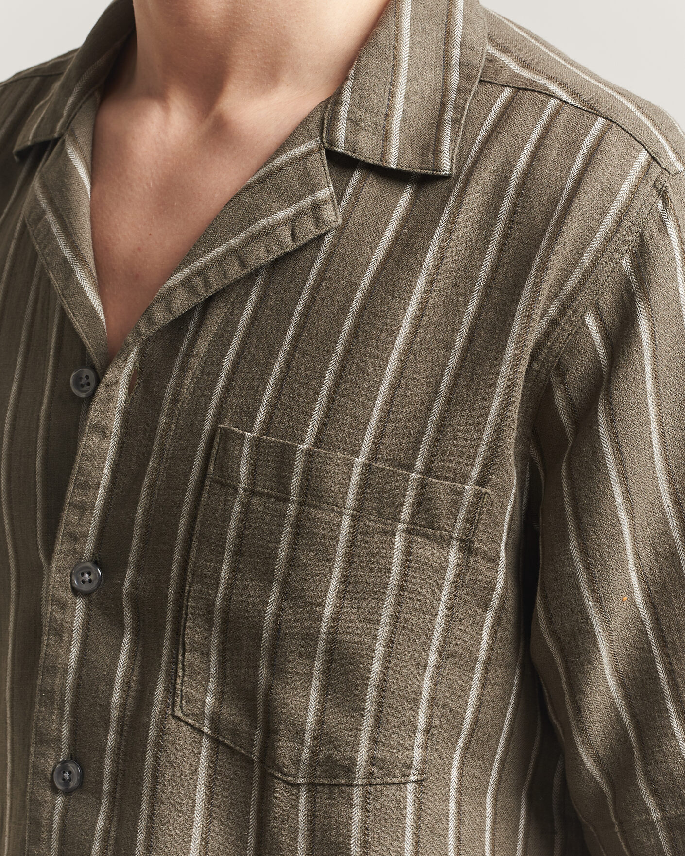 Homme | Chemises | Oscar Jacobson | Reg Fit Cuban Herringbone Short Sleeve Shirt Green