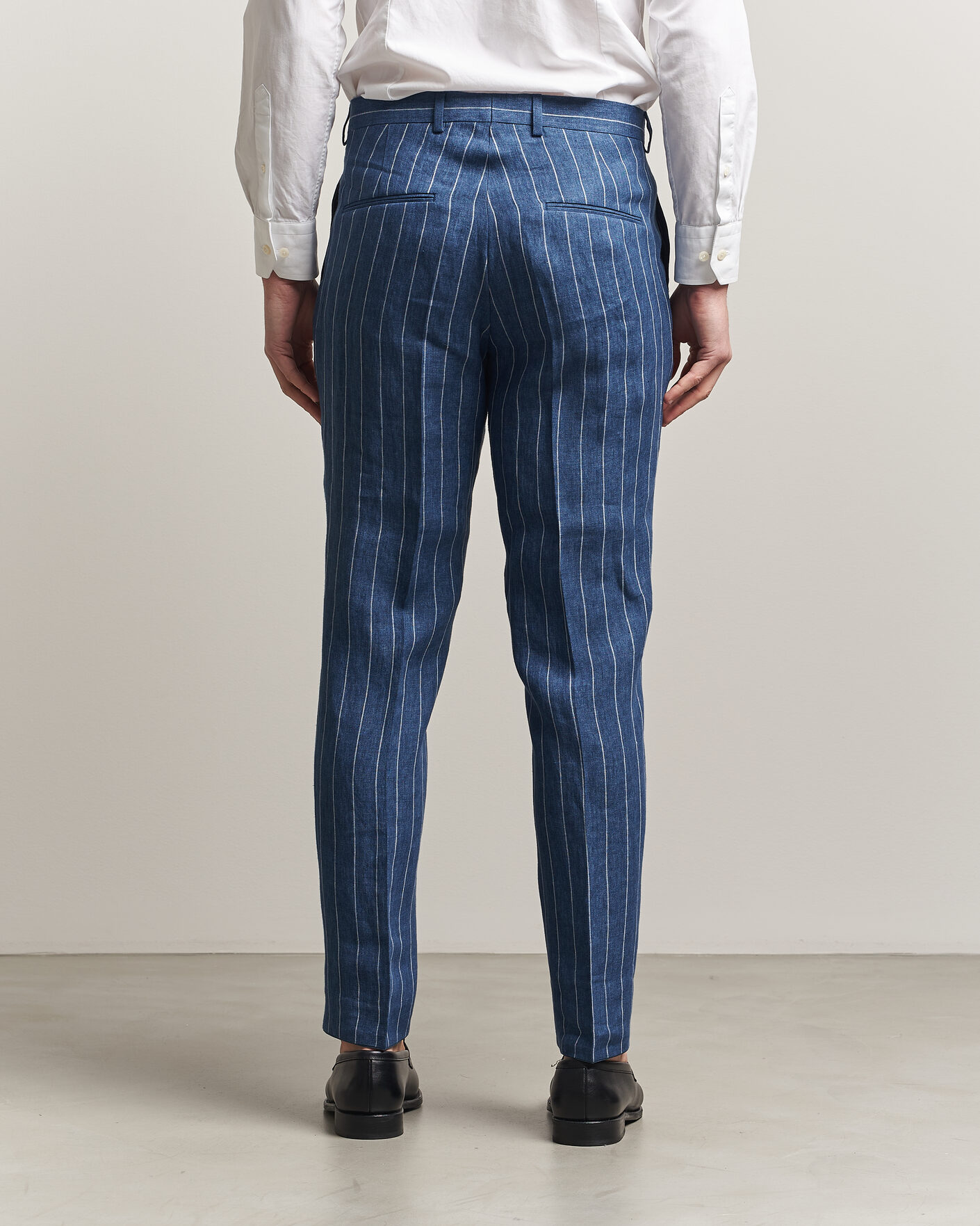 Homme | Pantalons | Oscar Jacobson | Dandy Striped Linen Trousers Blue