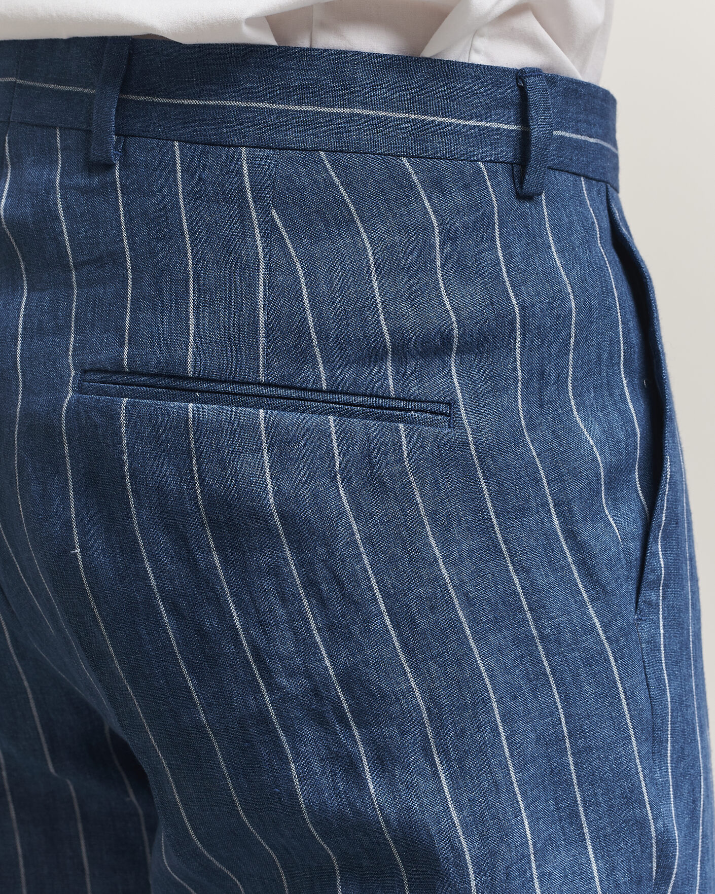 Homme | Pantalons | Oscar Jacobson | Dandy Striped Linen Trousers Blue