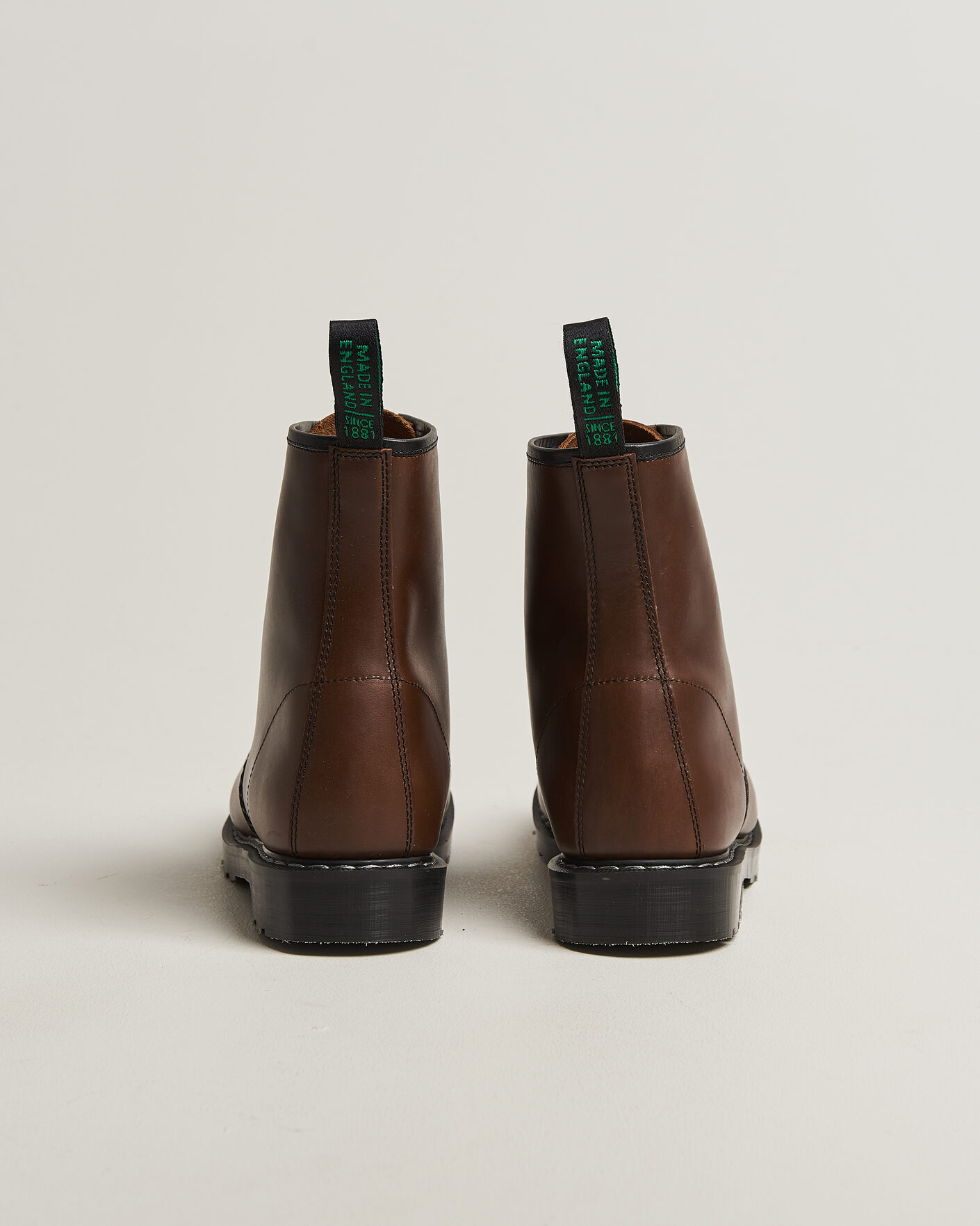 Homme | Bottes | Solovair | 8 Eye Derby Boot Gaucho