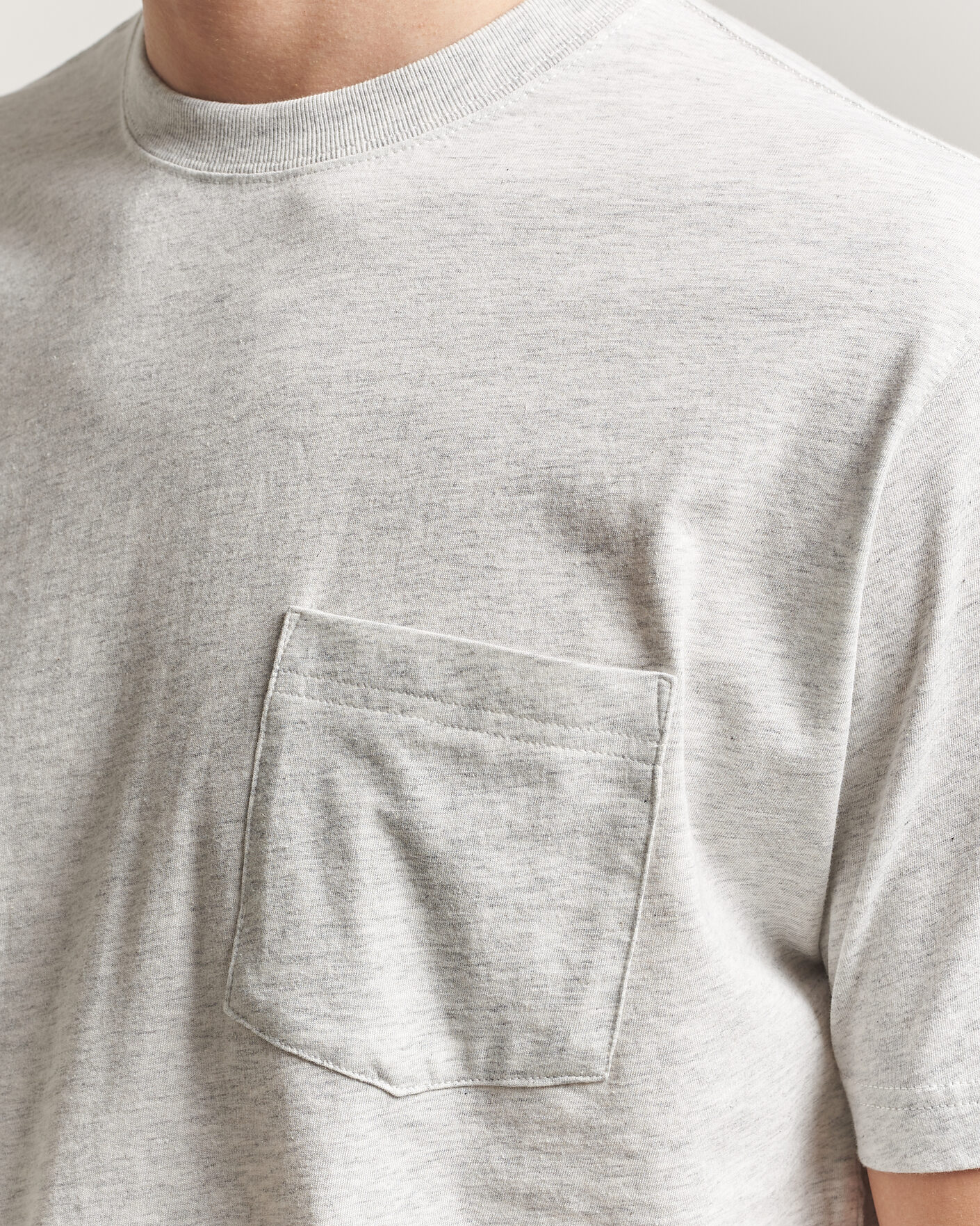Homme | T-shirts | BEAMS PLUS | Pocket Tee Ash Grey