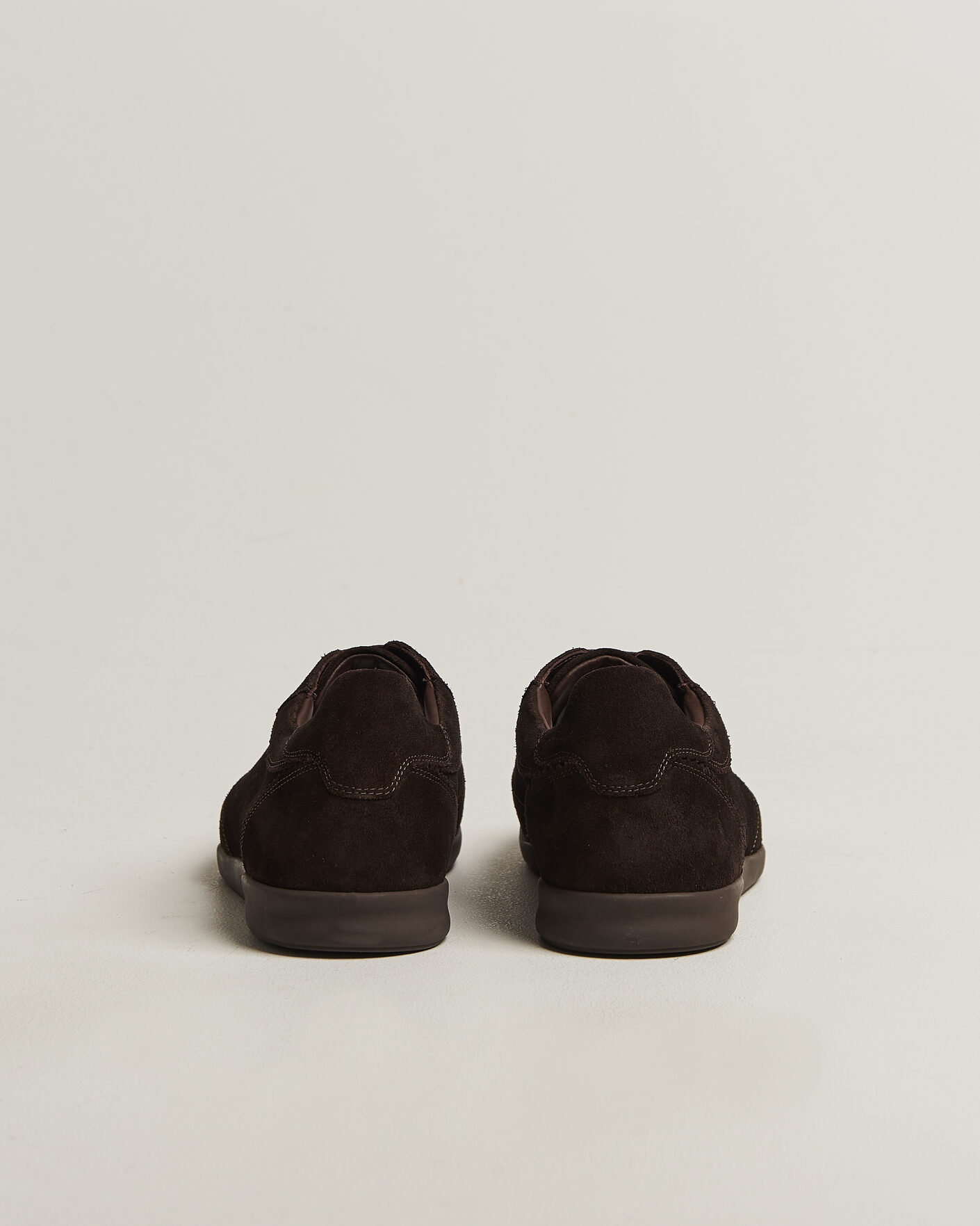 Homme | Baskets | Loake Shoemakers | Mayfair Suede Dress Sneaker Dark Brown
