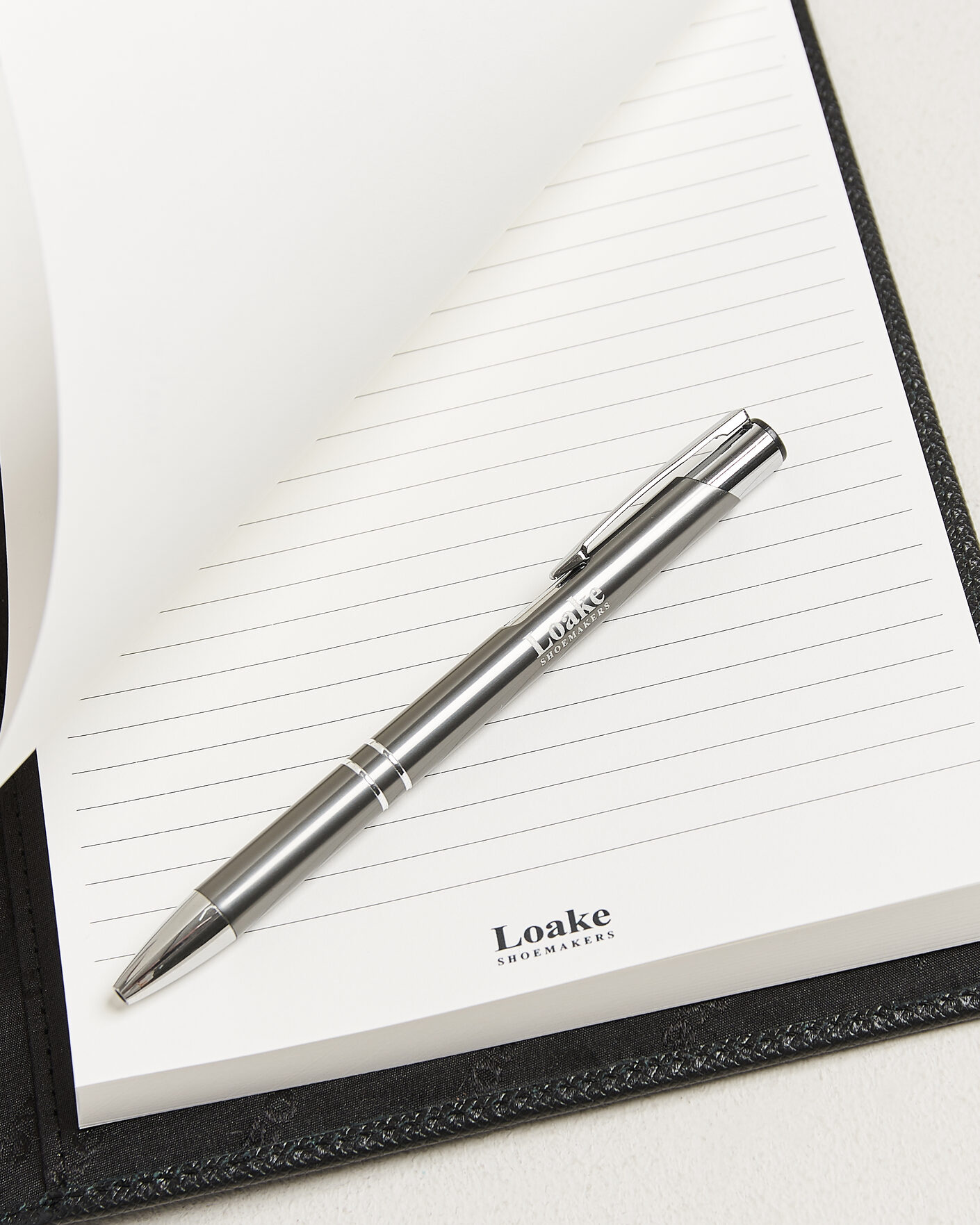 Homme | Carnets De Notes | Loake Shoemakers | Savoy Grain Leather Notebook Black