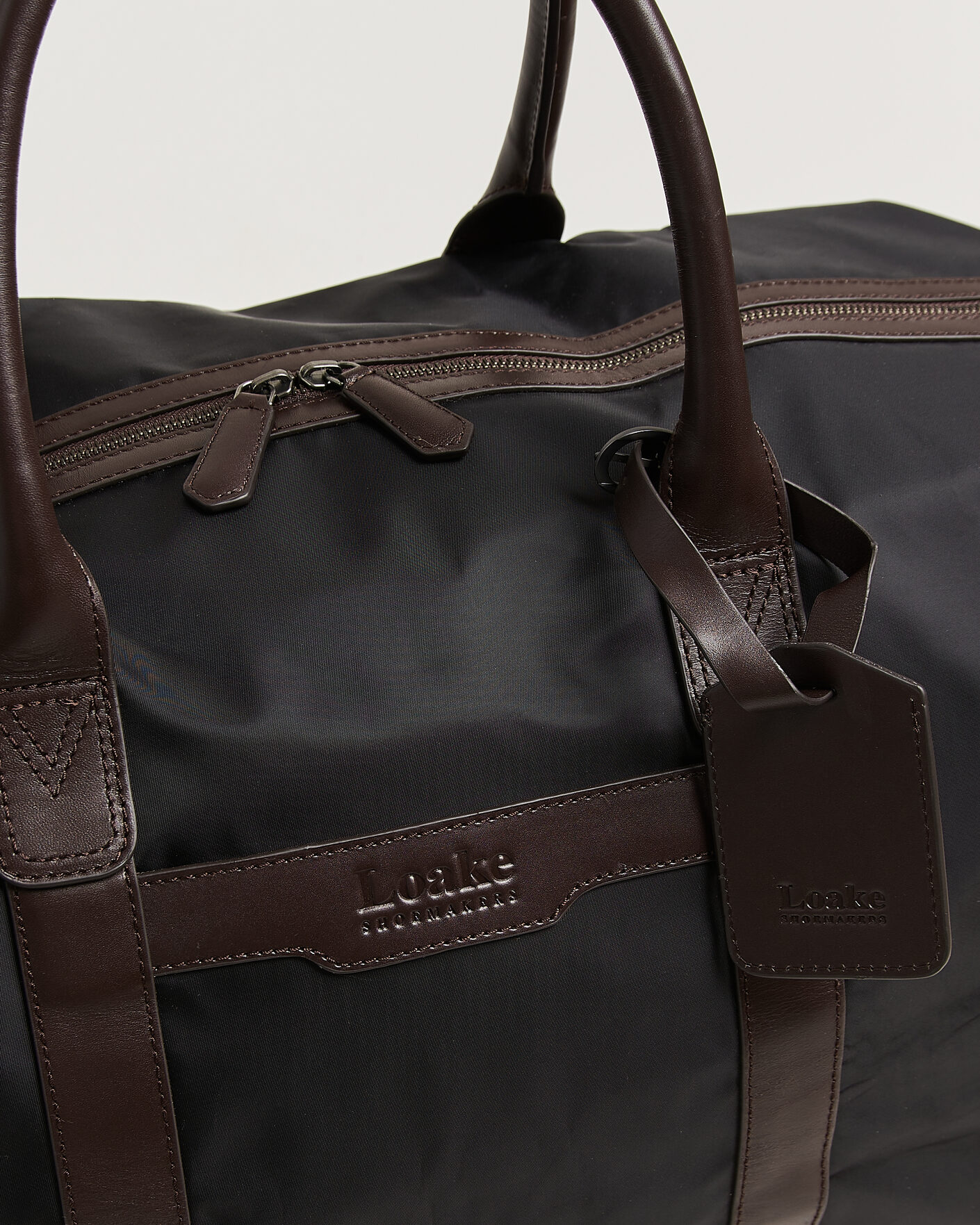 Homme | Sacs | Loake Shoemakers | Gower Nylon/Leather Holdall Black