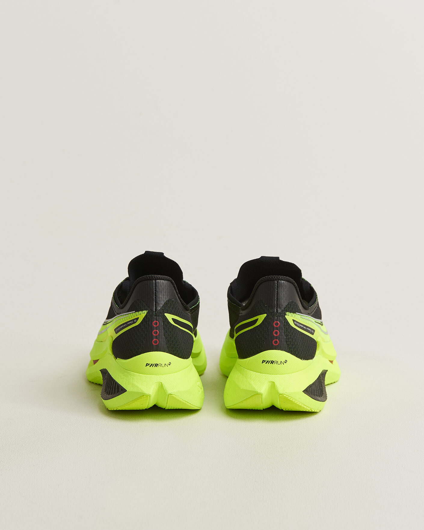 Homme | Chaussures De Running | Saucony | Endorphin Pro 5 Black/Shock