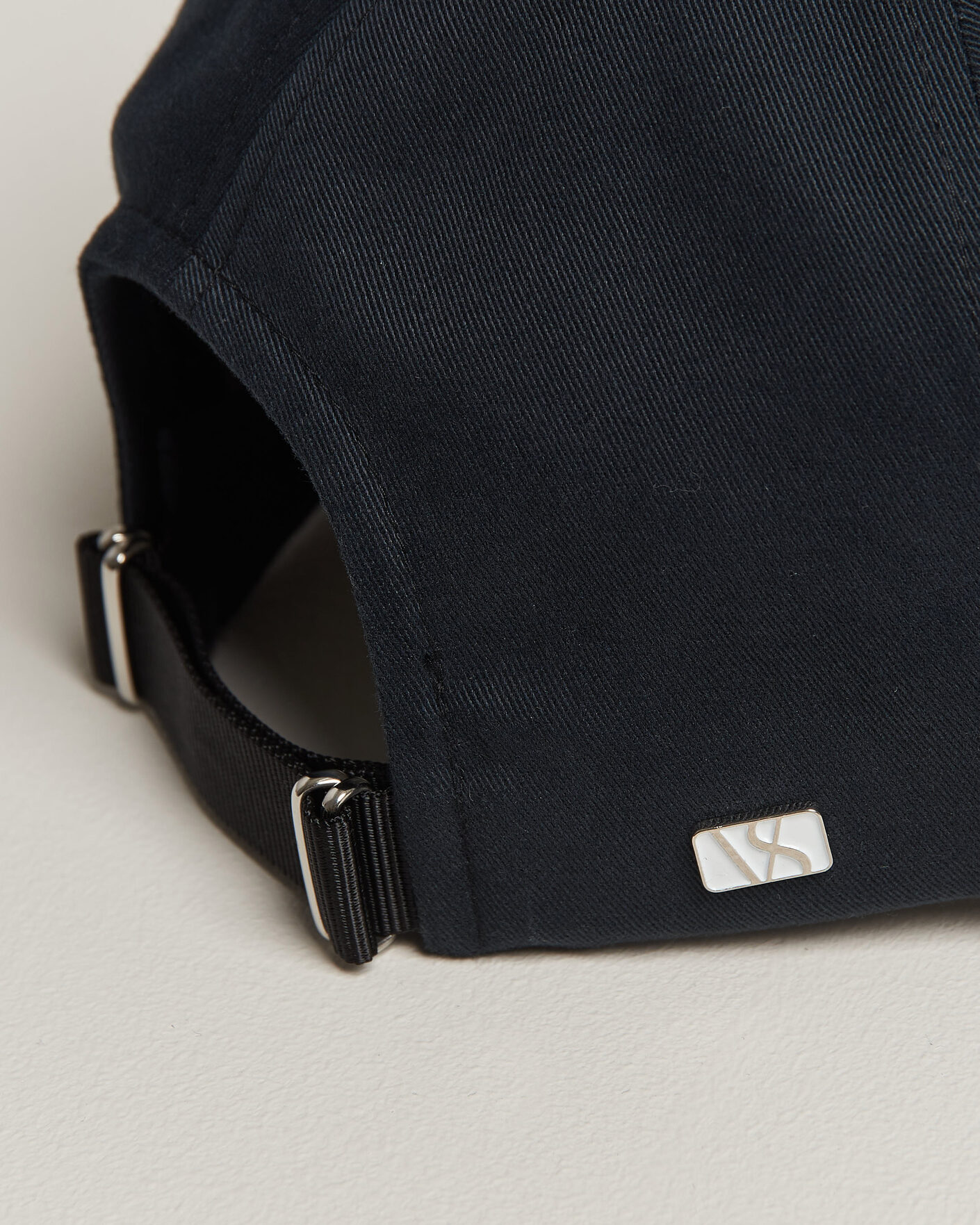 Homme | Varsity Headwear Cotton Twill Baseball Cap Black | Varsity Headwear | Cotton Twill Baseball Cap Black