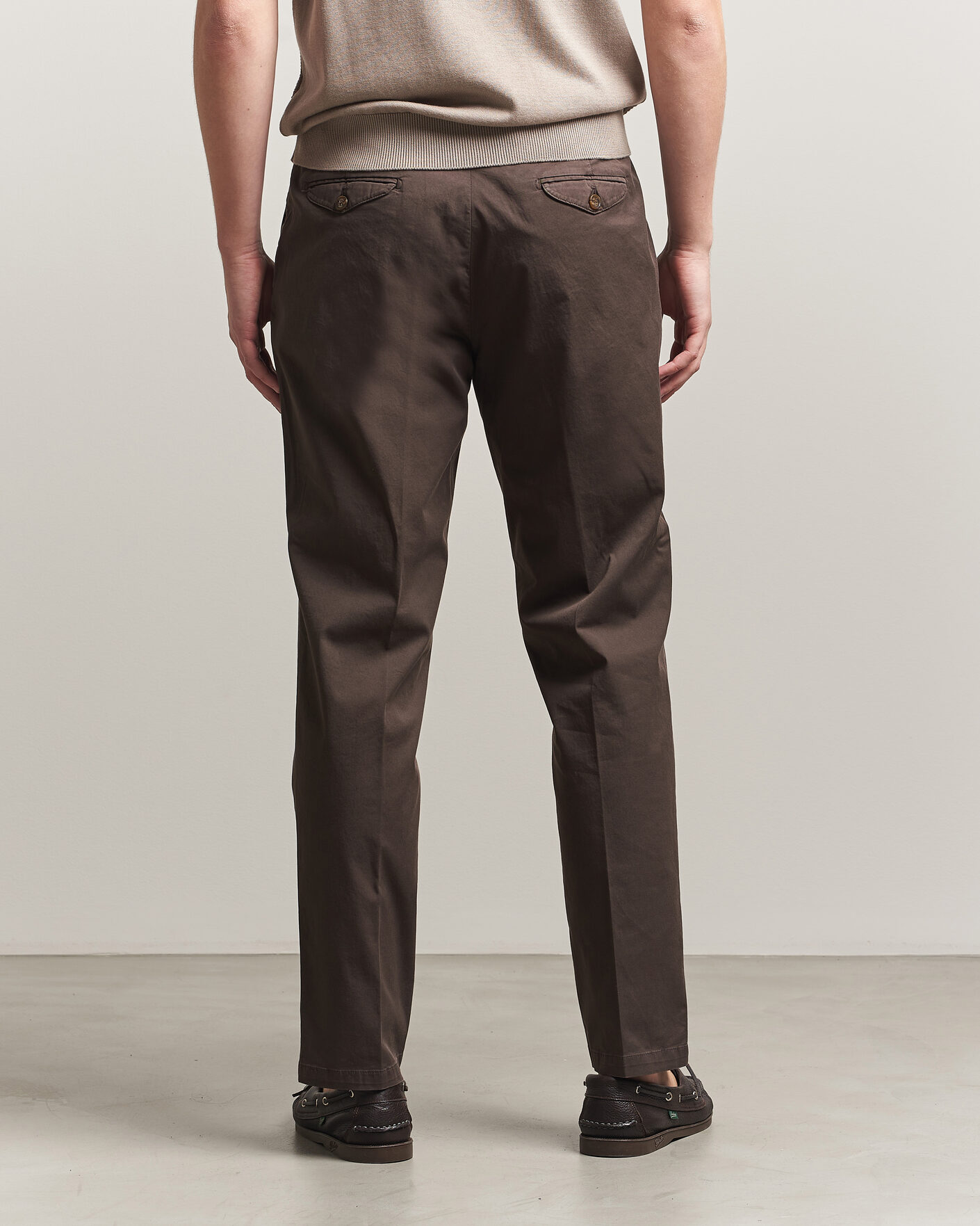 Homme | Pantalons | Briglia 1949 | Easy Fit Pleated Cotton Stretch Chino Brown