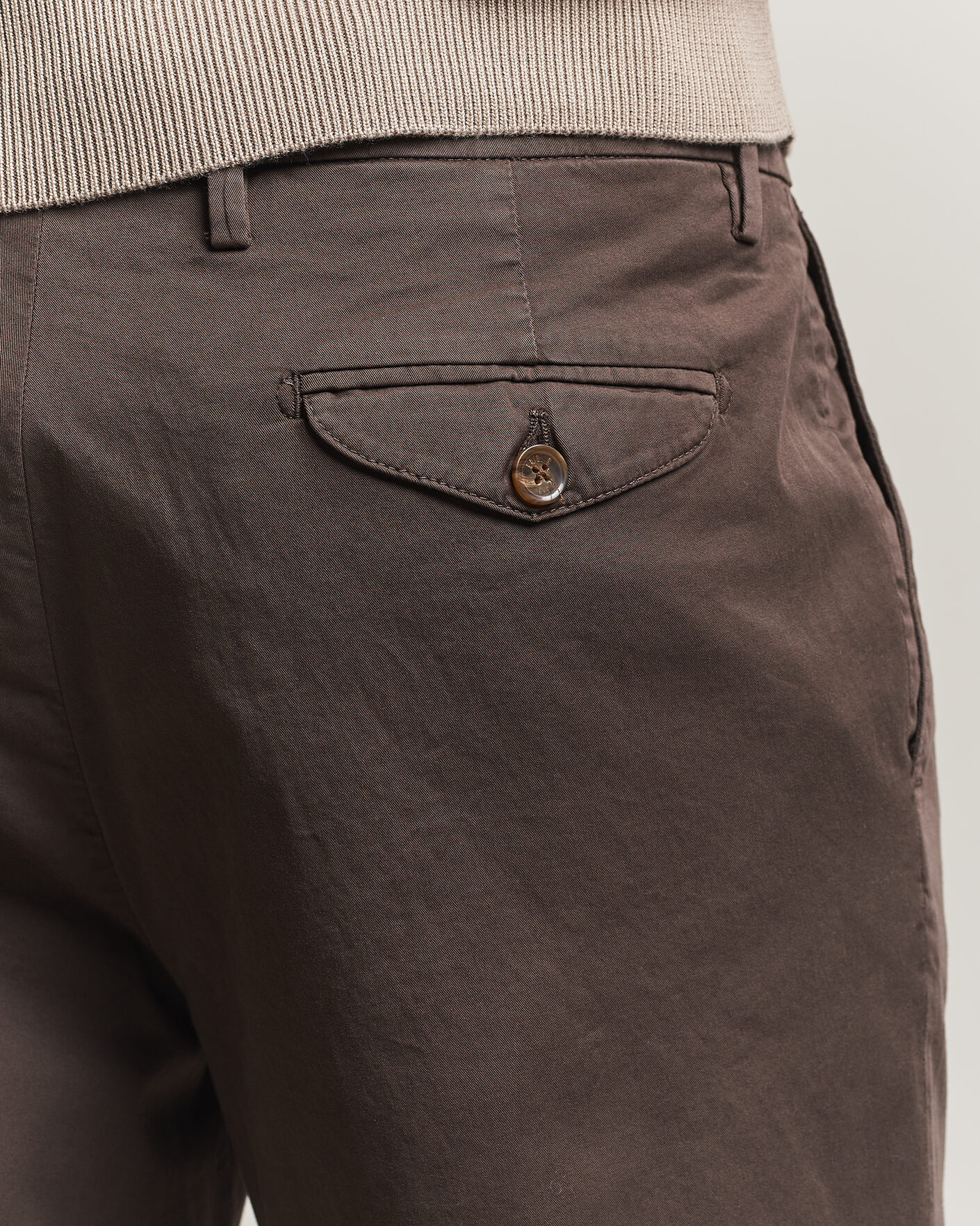 Homme | Pantalons | Briglia 1949 | Easy Fit Pleated Cotton Stretch Chino Brown
