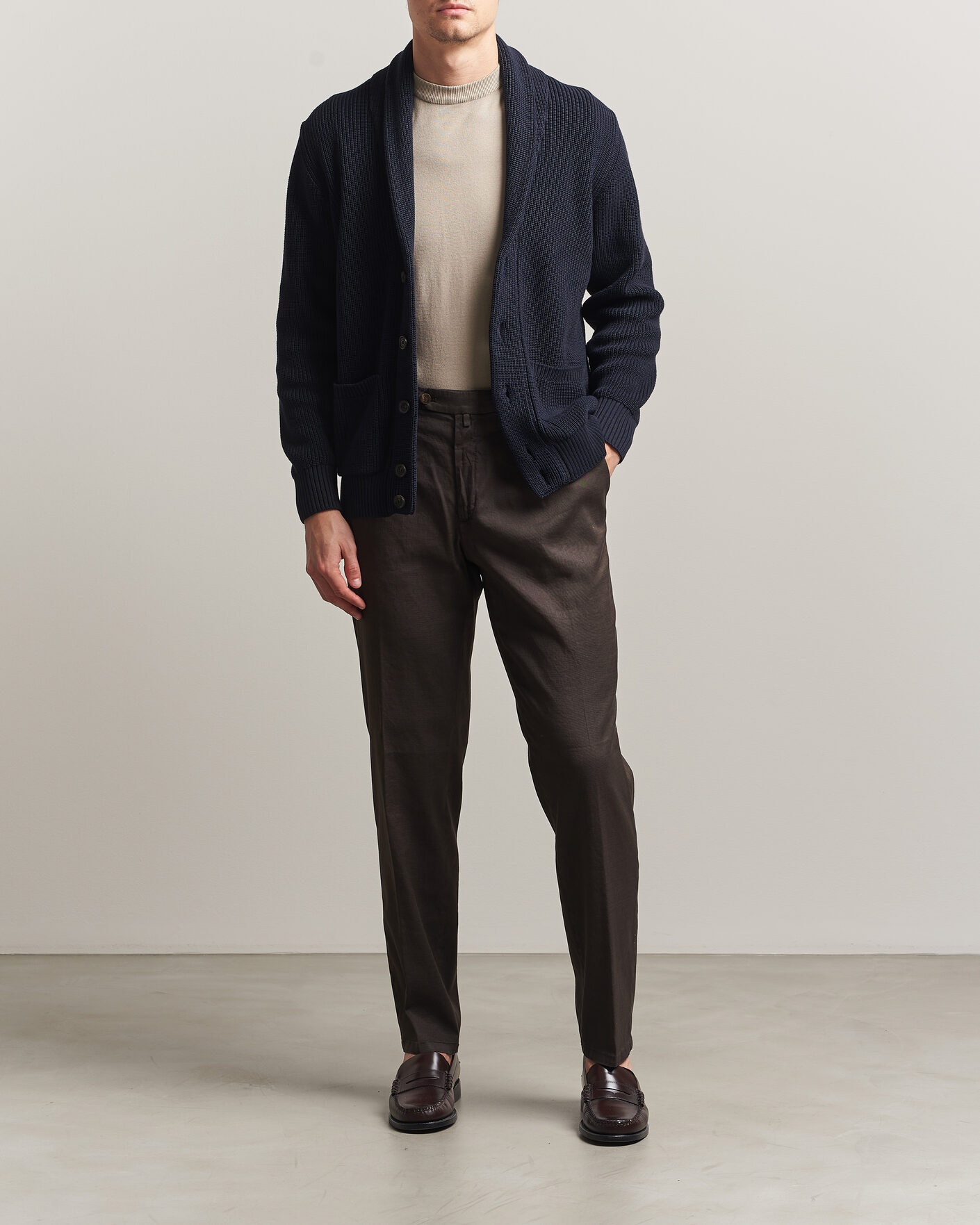 Homme | Pantalons | Briglia 1949 | Pleated Linen Trousers Brown