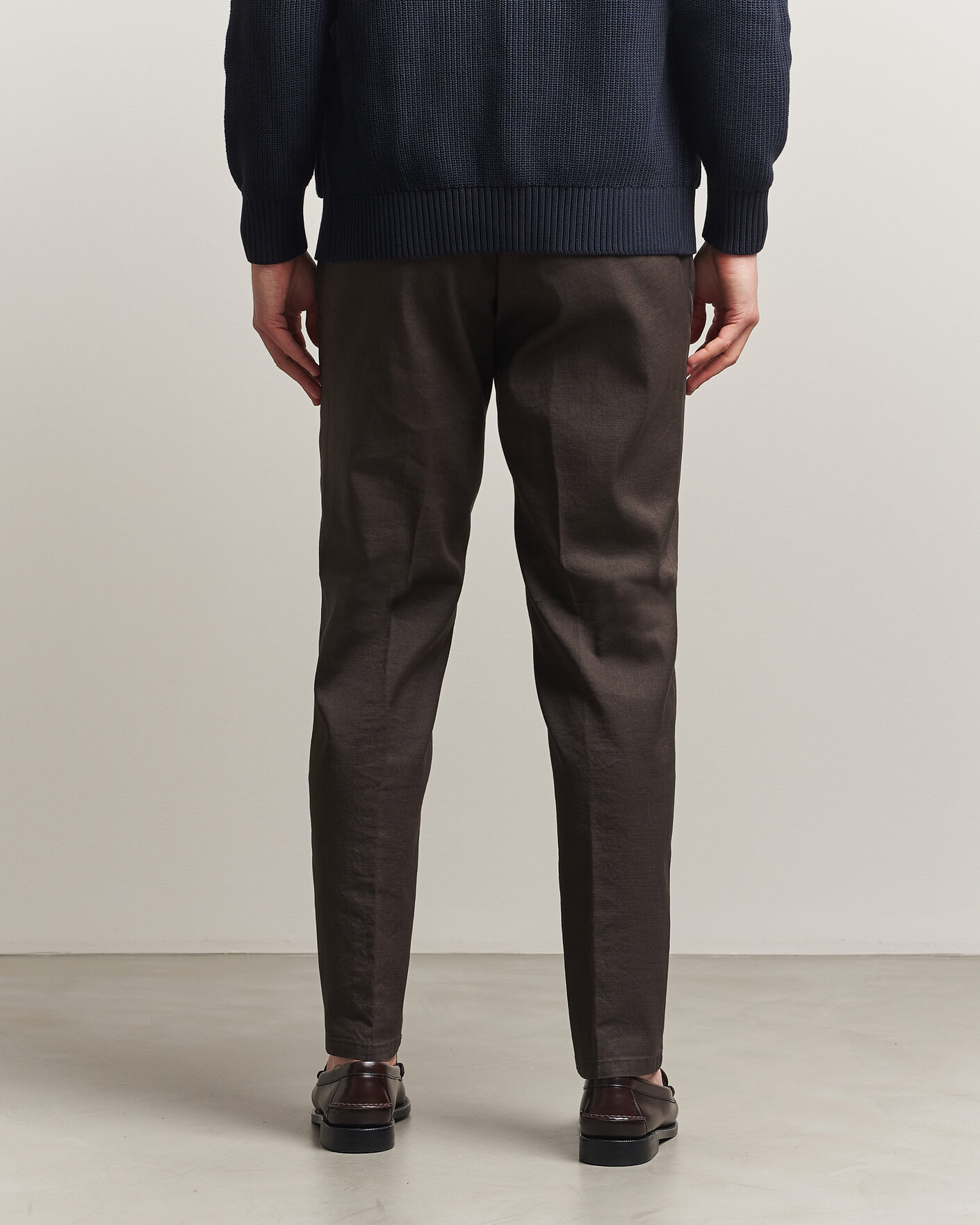 Homme | Pantalons | Briglia 1949 | Pleated Linen Trousers Brown