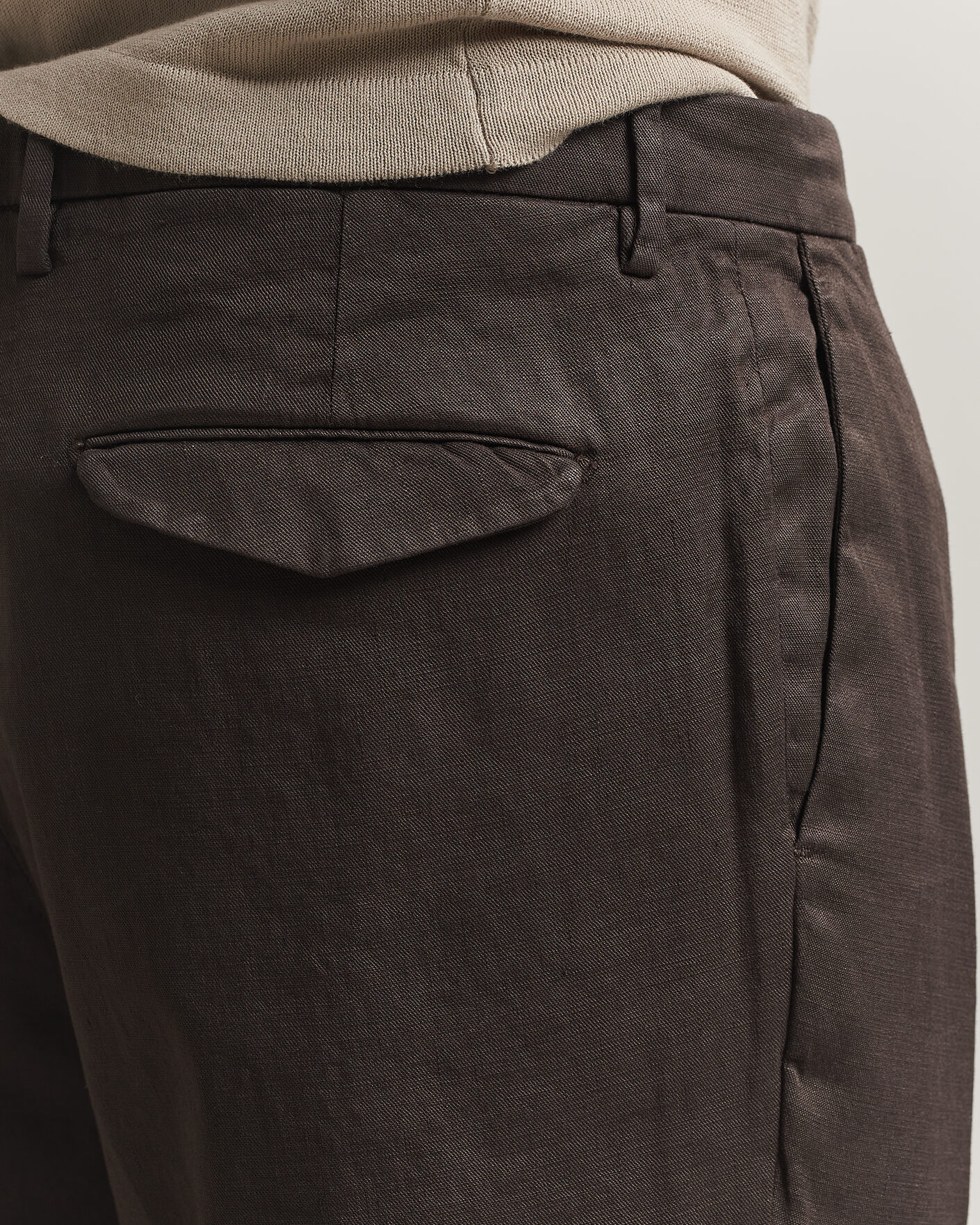 Homme | Pantalons | Briglia 1949 | Pleated Linen Trousers Brown