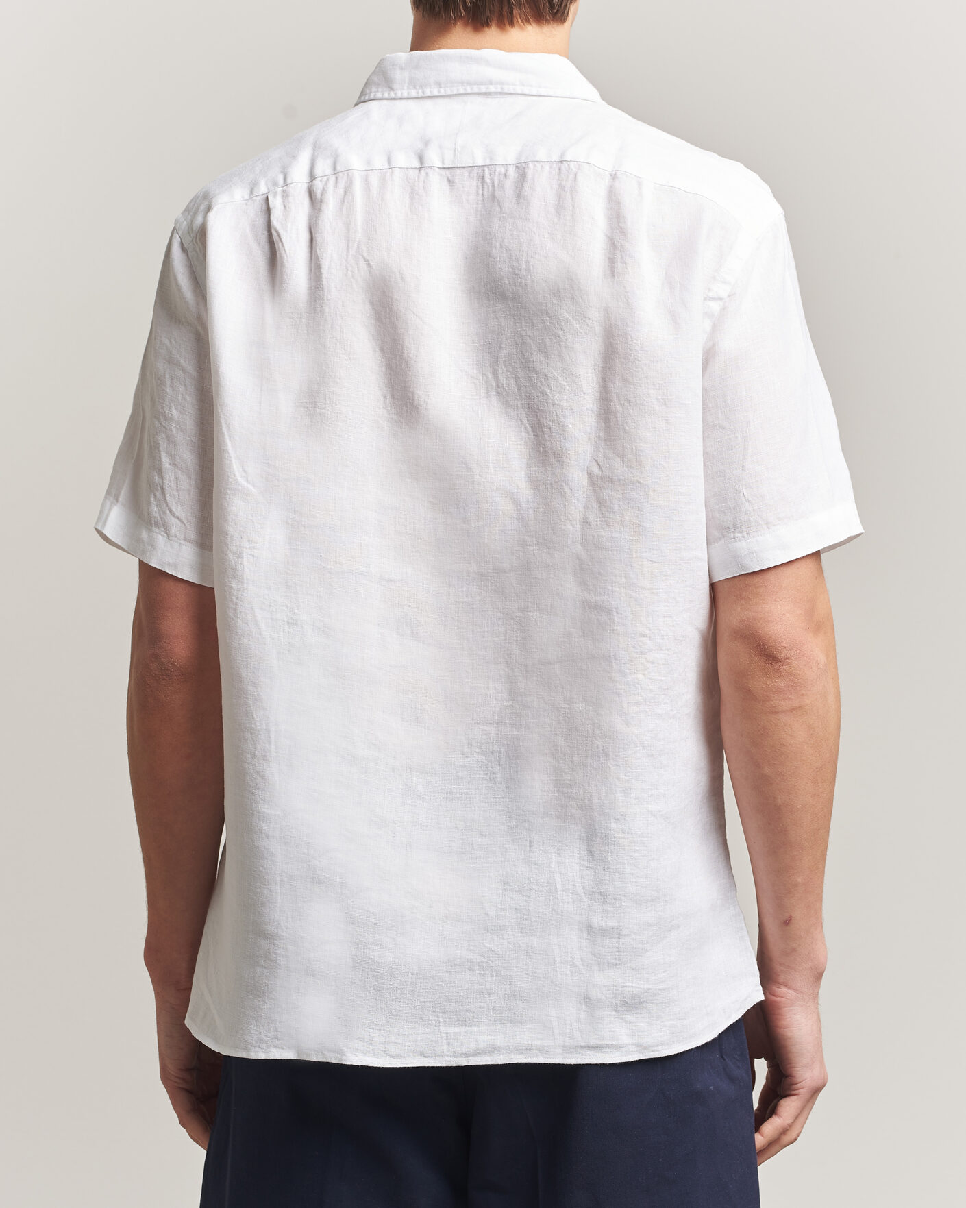 Homme | Chemises | Charles Tyrwhitt | Pure Linen Short Sleeve Slim Fit Shirt White