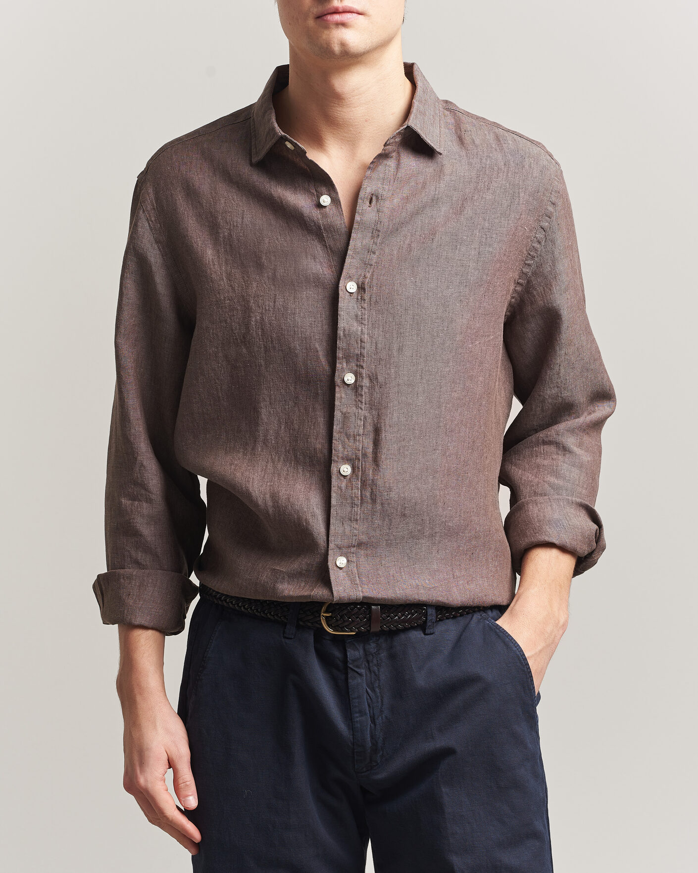 Homme | Chemises | Charles Tyrwhitt | Pure Linen Slim Fit Shirt Mocha