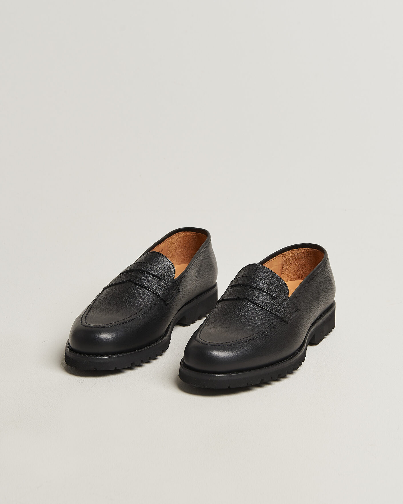 Homme | Loafers | Myrqvist | Stenhammar II Vibram Loafer Black Grained Calf