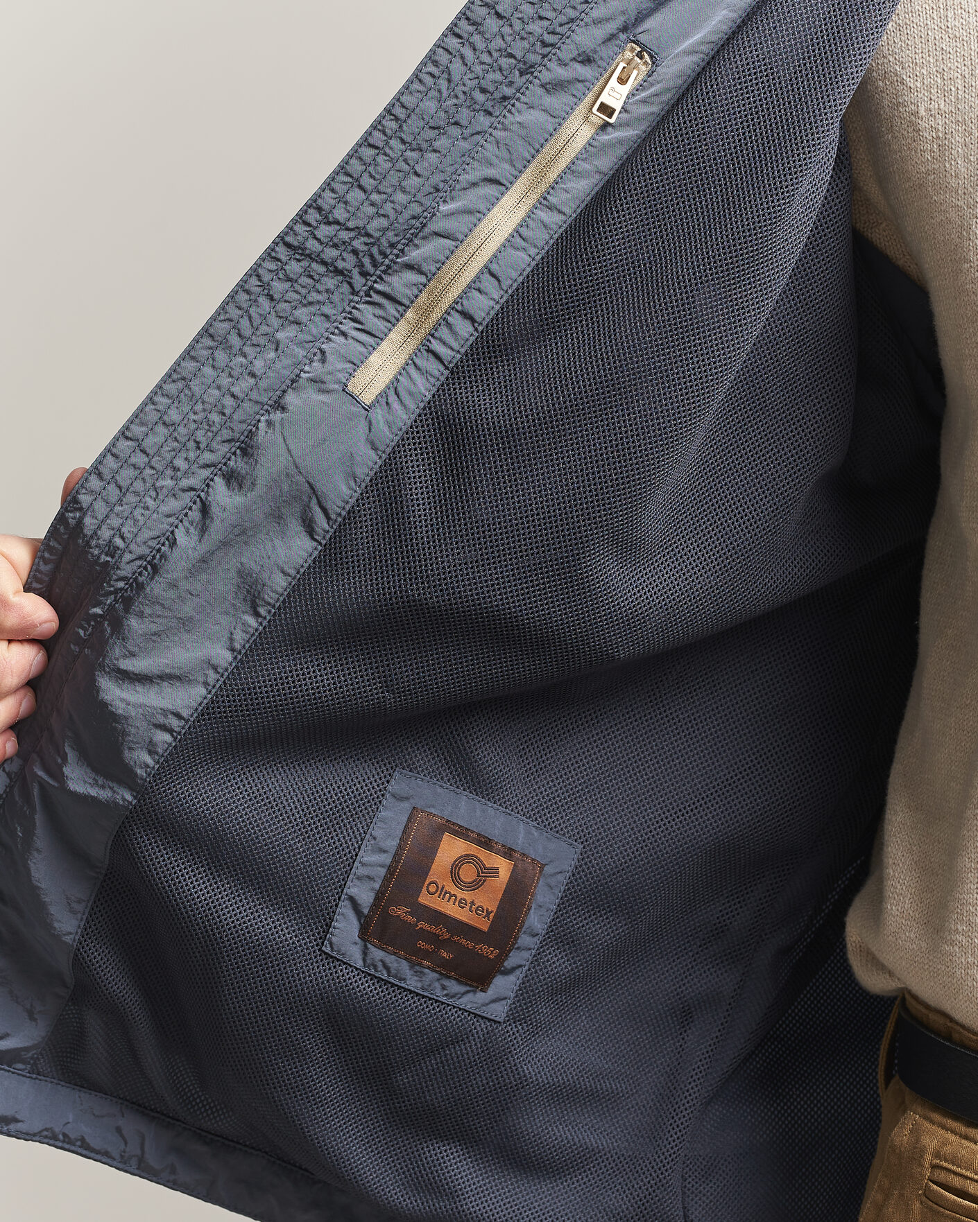 Homme | Manteaux Et Vestes | Woolrich | Shiny Nylon Hooded Jacket Grisaille