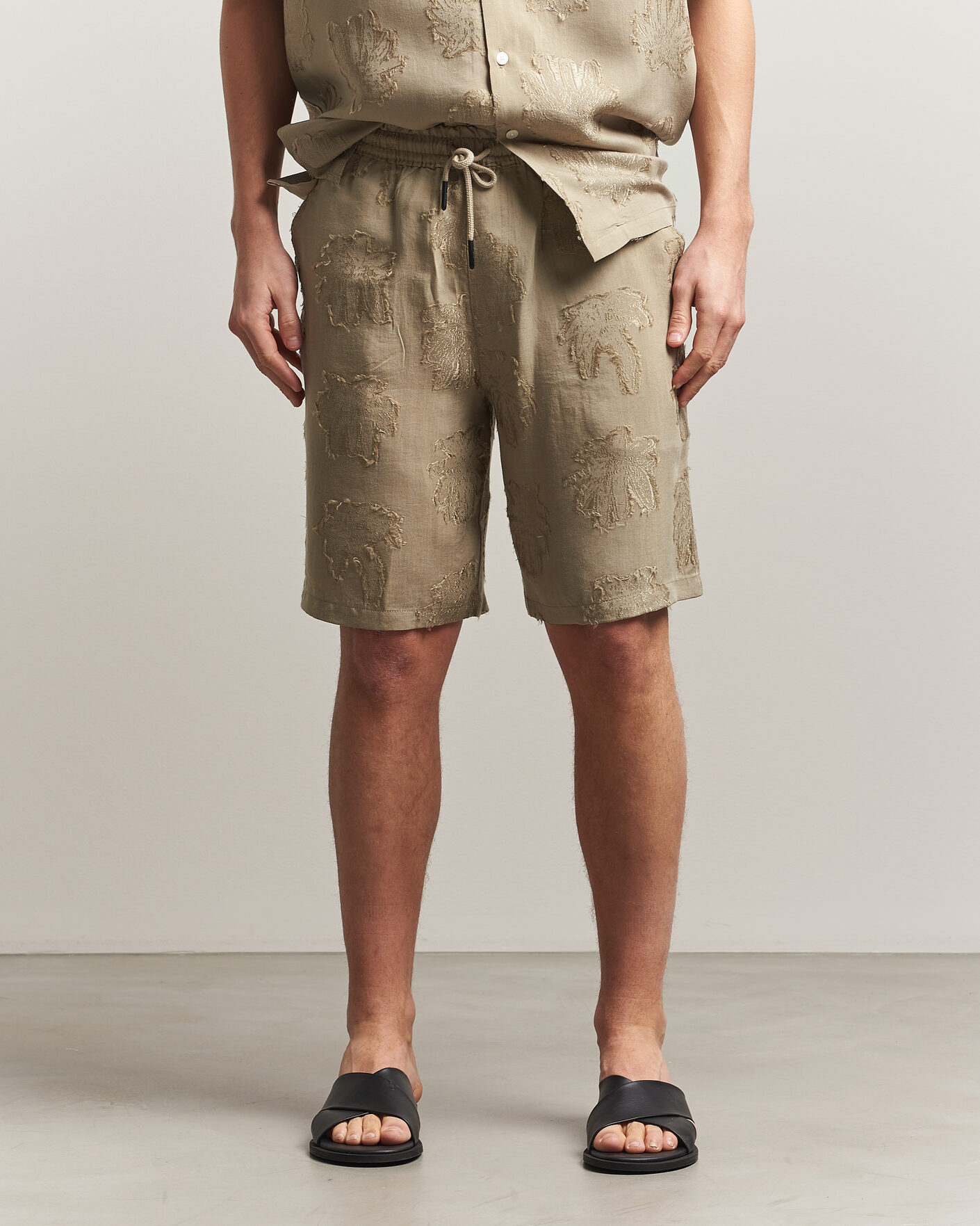 Homme | Shorts | OAS | Nicola Lyocell Shorts Palmoza