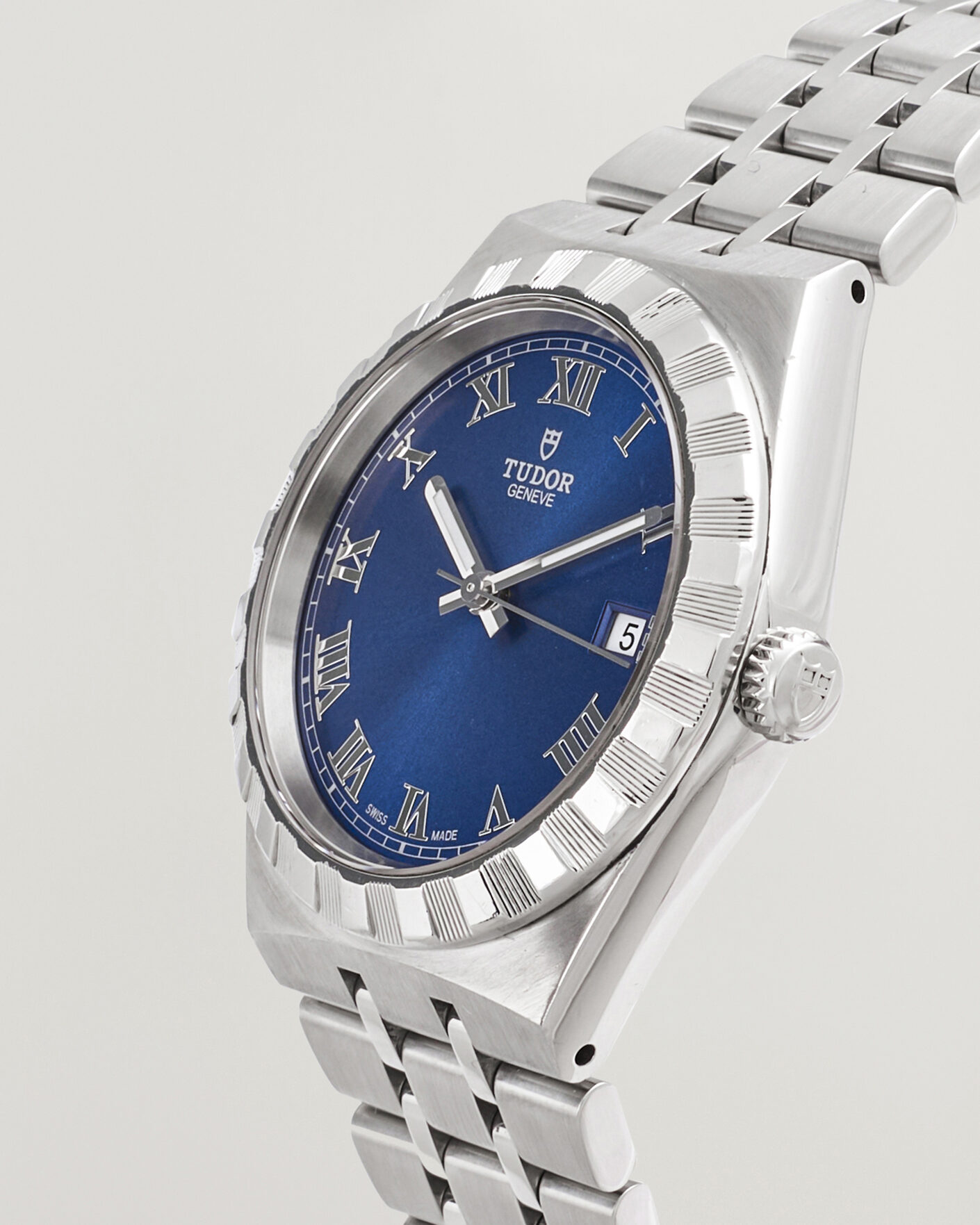 Homme | Pre-Owned & Vintage Watches | Tudor Pre-Owned | Royal 38