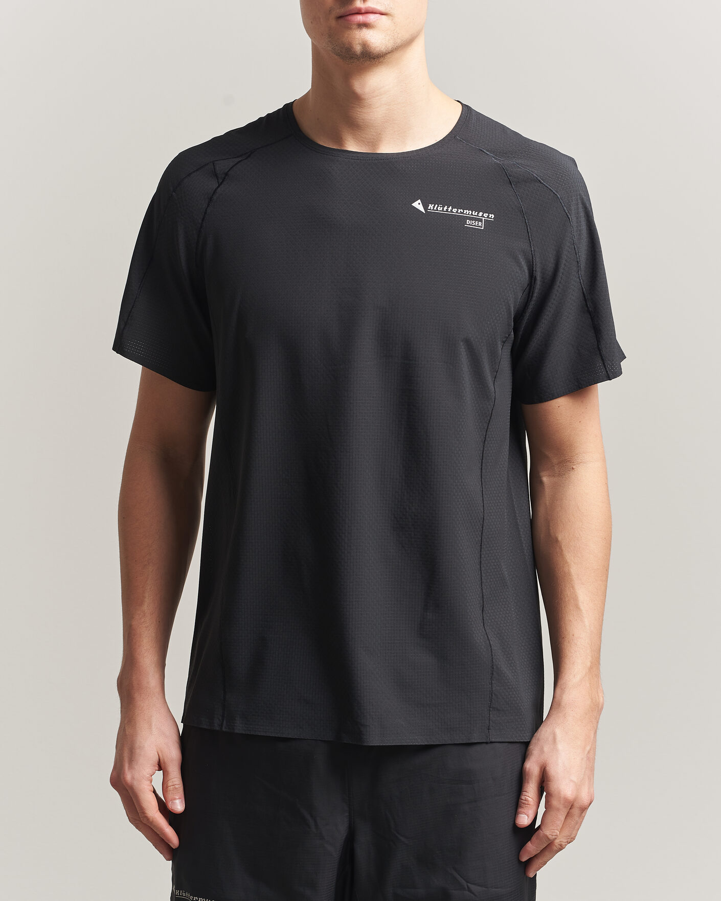 Homme | T-shirts | Klättermusen | Diser Lightweight T-Shirt Black