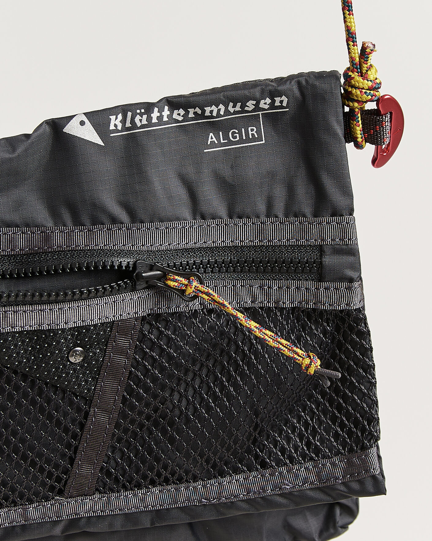 Homme | Sacs | Klättermusen | Algir Foldover Bag Raven