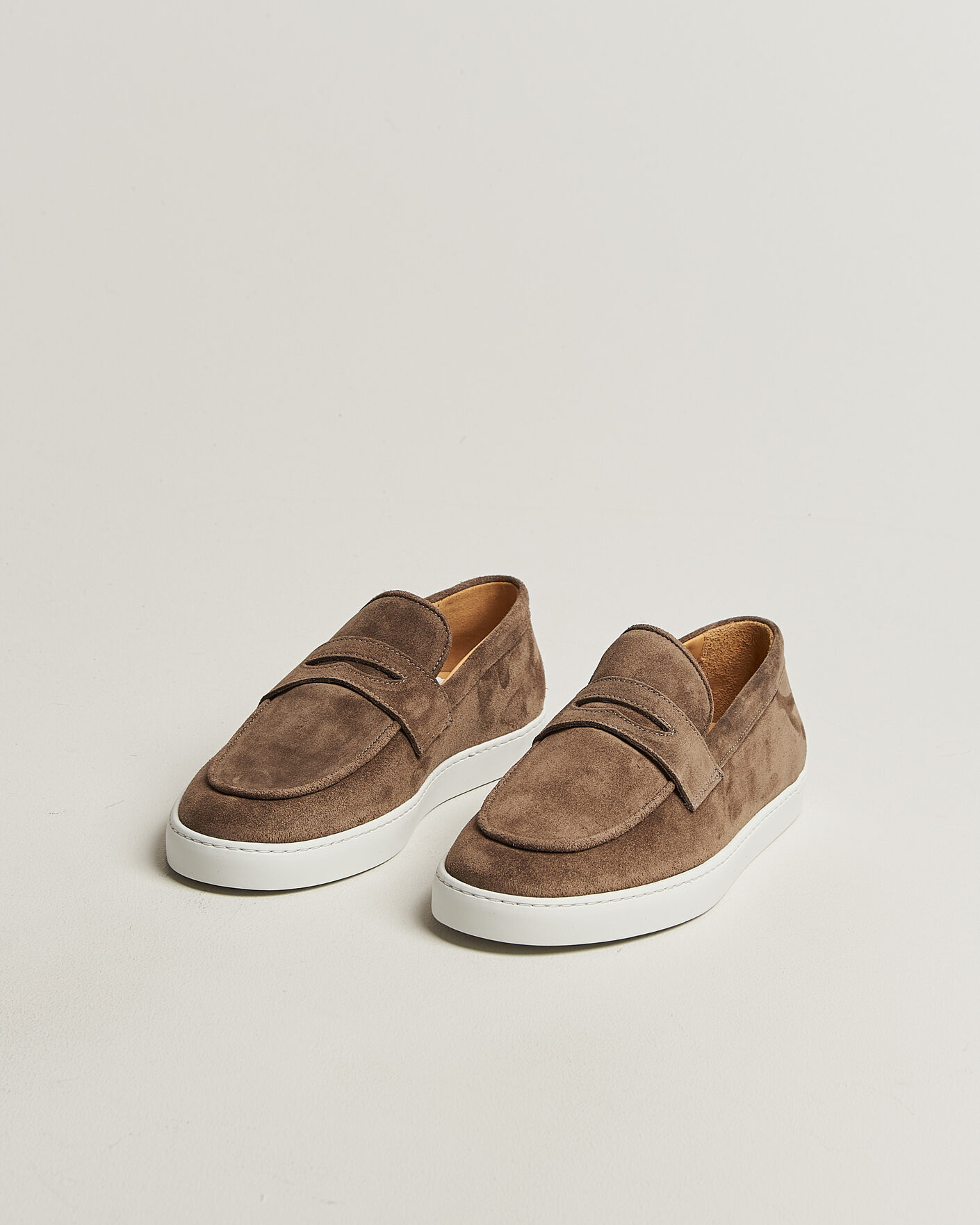 Homme | Loafers | Fliteless | Suede Penny Sneaker Light Brown