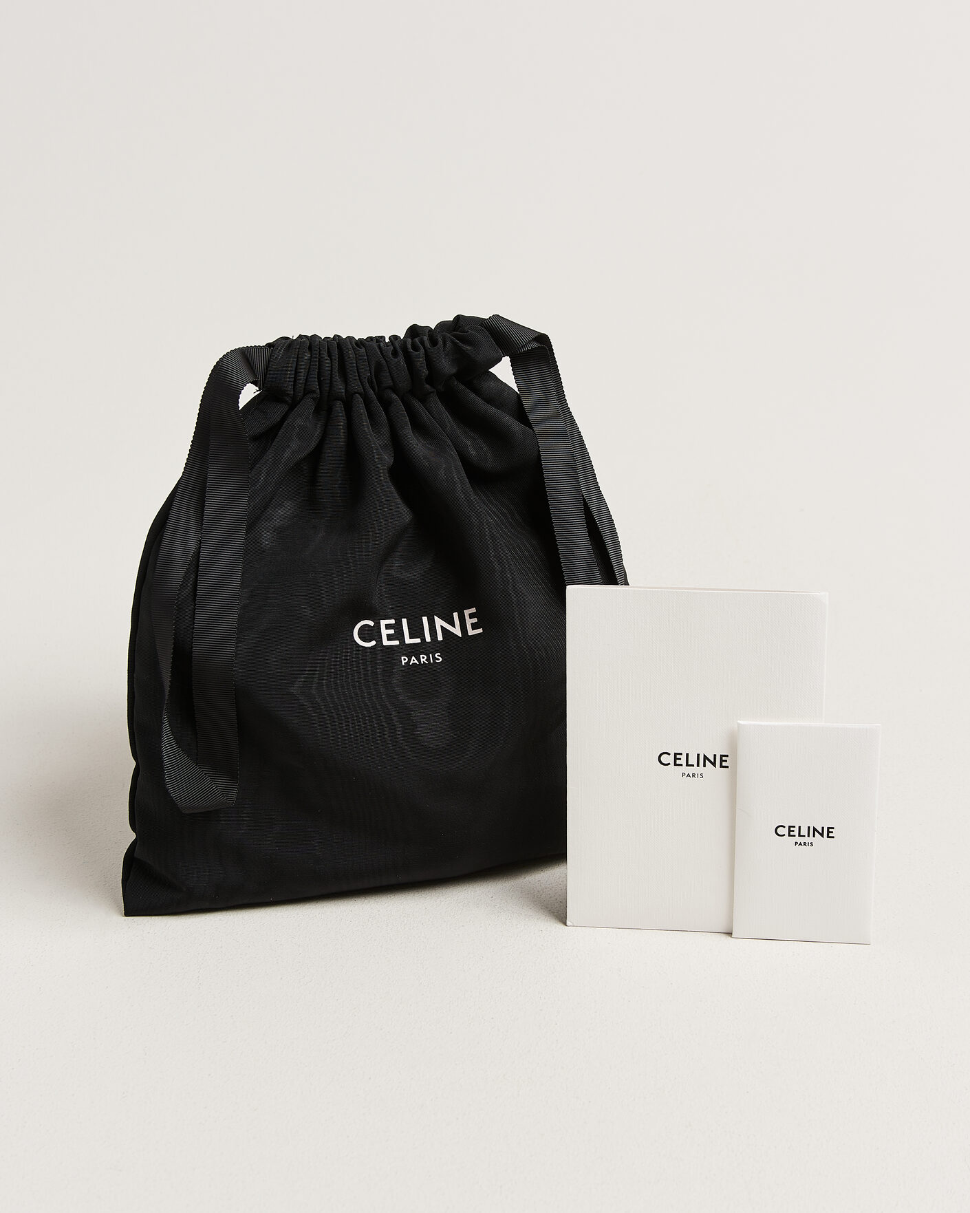 Homme | Pre-Owned & Vintage Bags | Celine Pre-Owned | Trio Bag Small Leather Grey