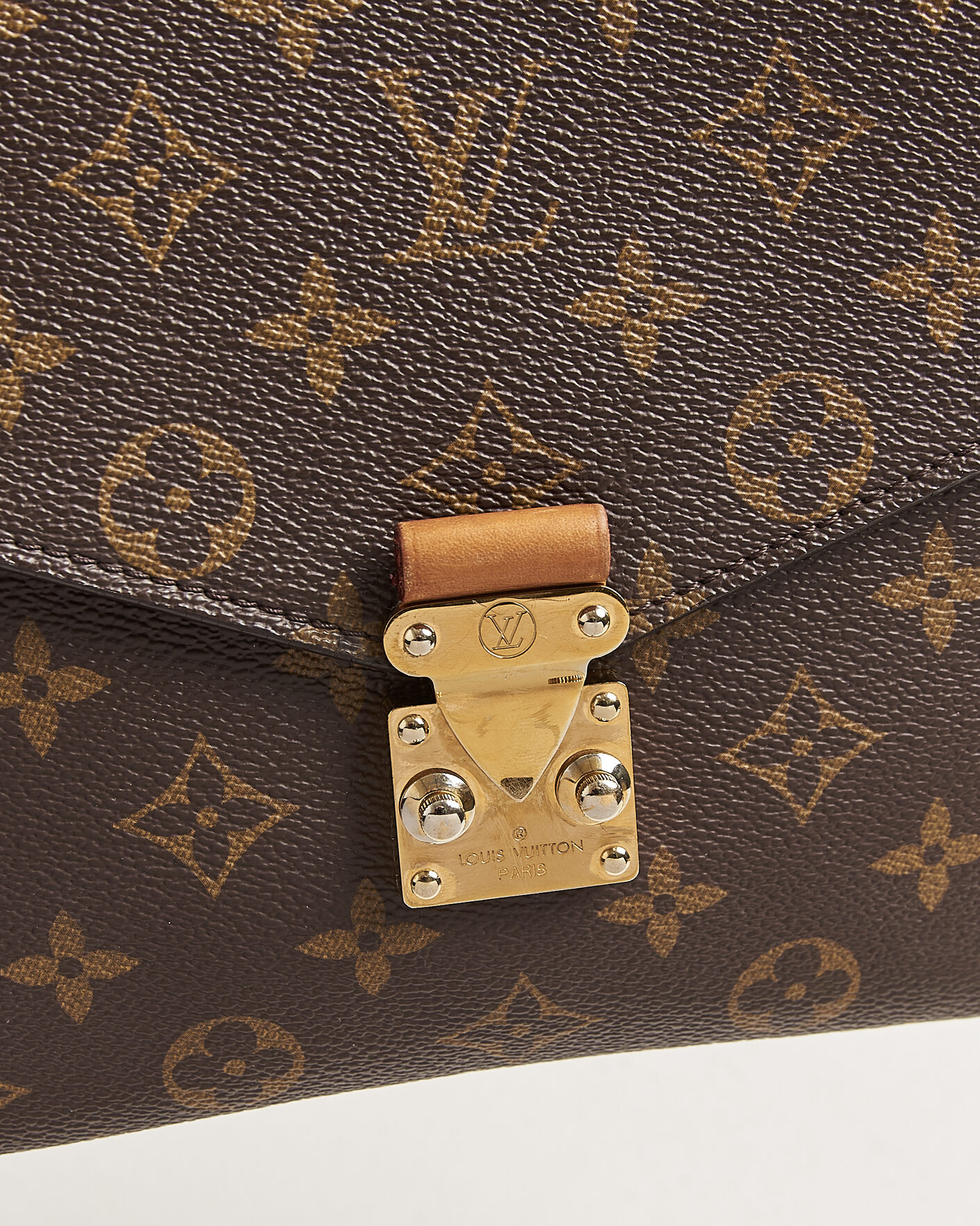 Homme | Pre-Owned & Vintage Bags | Louis Vuitton Pre-Owned | Pochette Métis Monogram