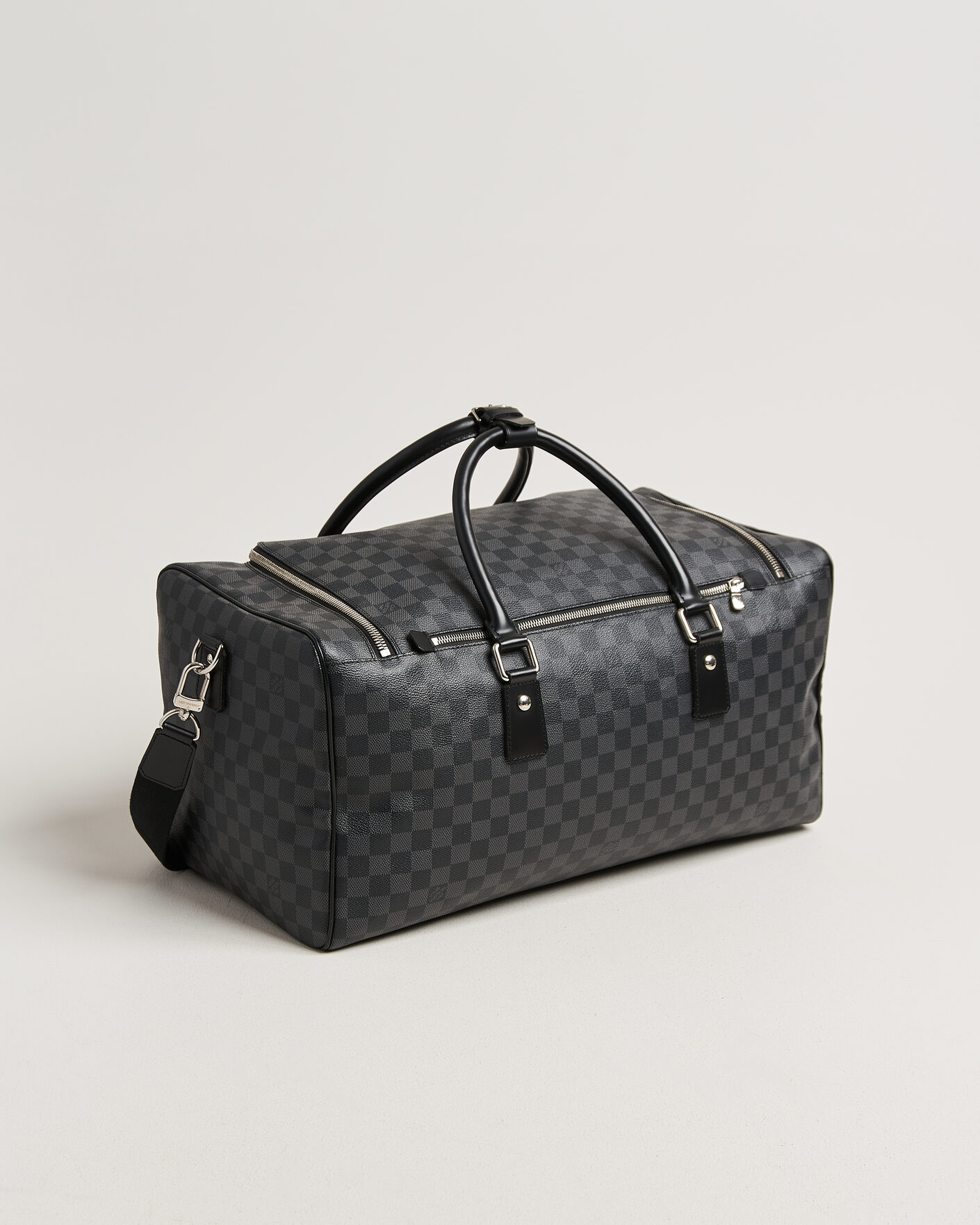 Homme | Pre-Owned & Vintage Bags | Louis Vuitton Pre-Owned | Roadster 50 Damier Graphite