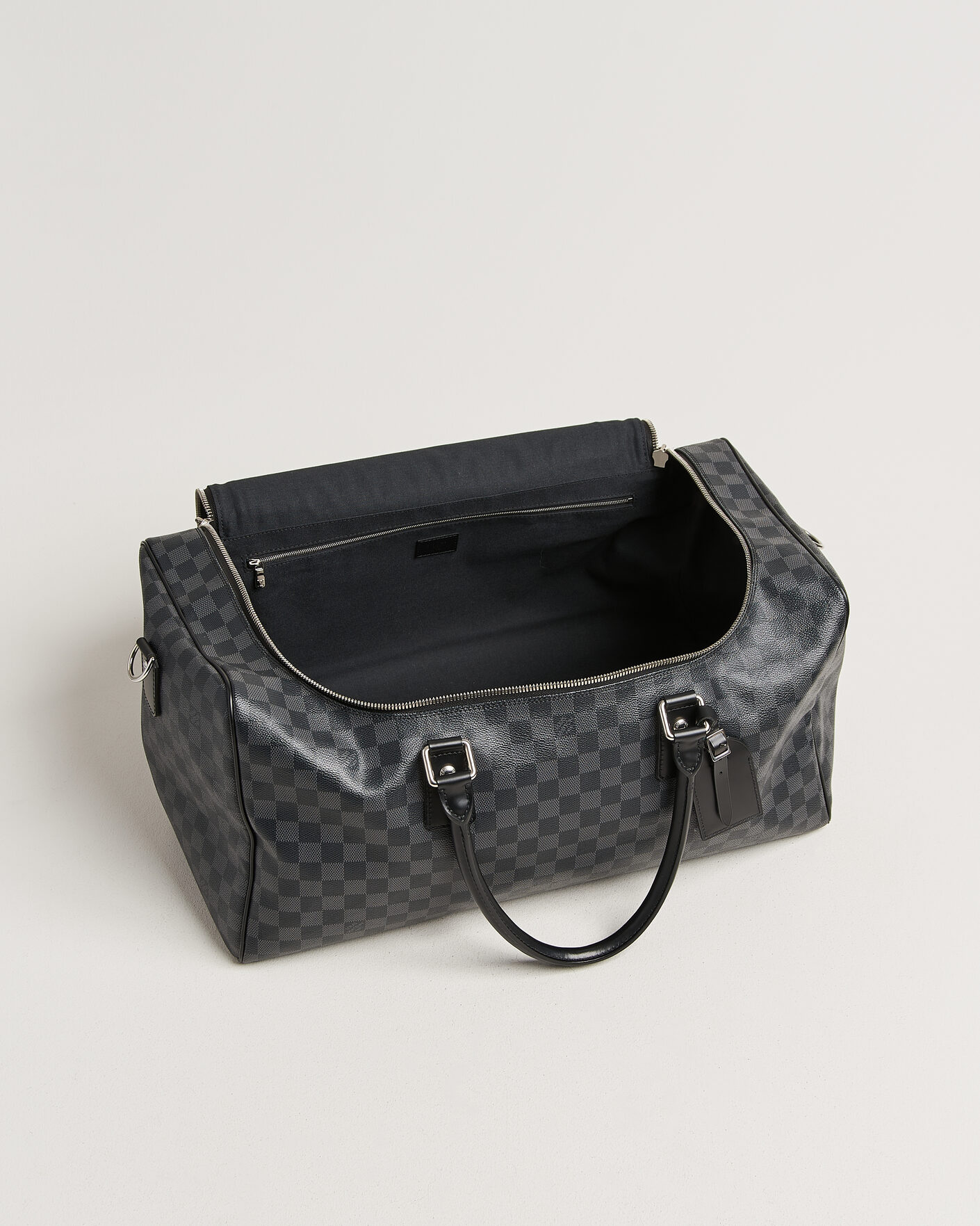 Homme | Pre-Owned & Vintage Bags | Louis Vuitton Pre-Owned | Roadster 50 Damier Graphite