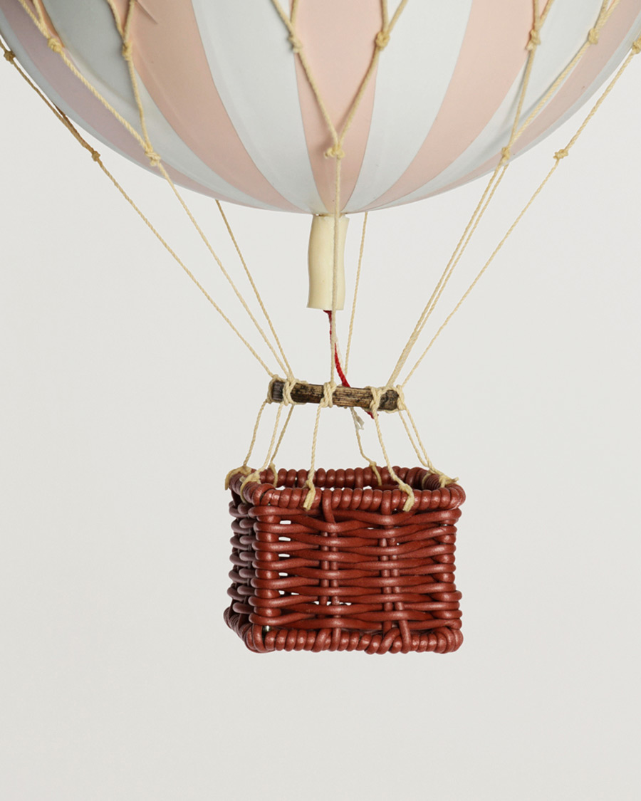 Homme | Pour La Maison | Authentic Models | Travels Light Led Balloon 