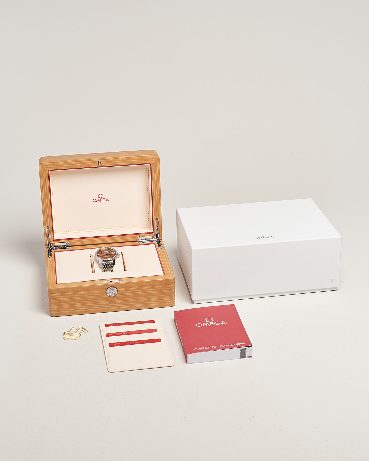 Homme | Pre-Owned & Vintage Watches | Omega Pre-Owned | De Ville Hour Vision 