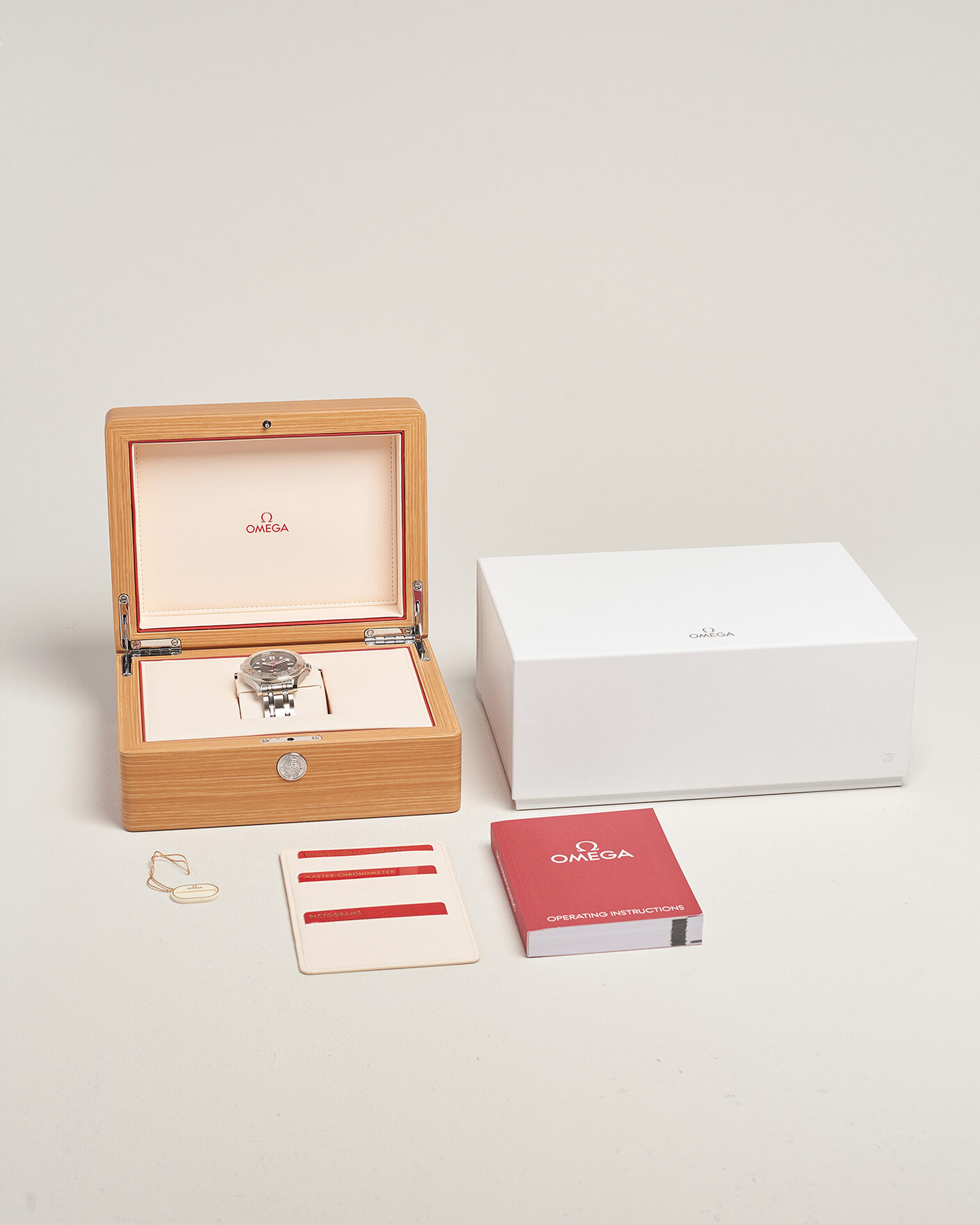 Homme | Pre-Owned & Vintage Watches | Omega Pre-Owned | Seamaster Diver 300 M Nekton Edition 