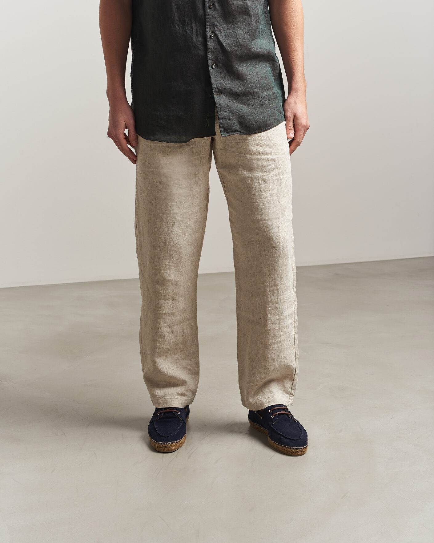 Homme | Espadrilles | Castañer | Nemo Casual Suede Boat Shoe Azul Oscuro