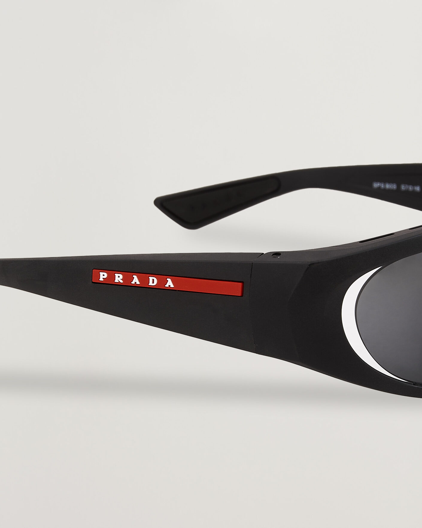 Homme | Lunettes De Soleil | Prada Linea Rossa | 0PS B03S Sunglasses Matte Black