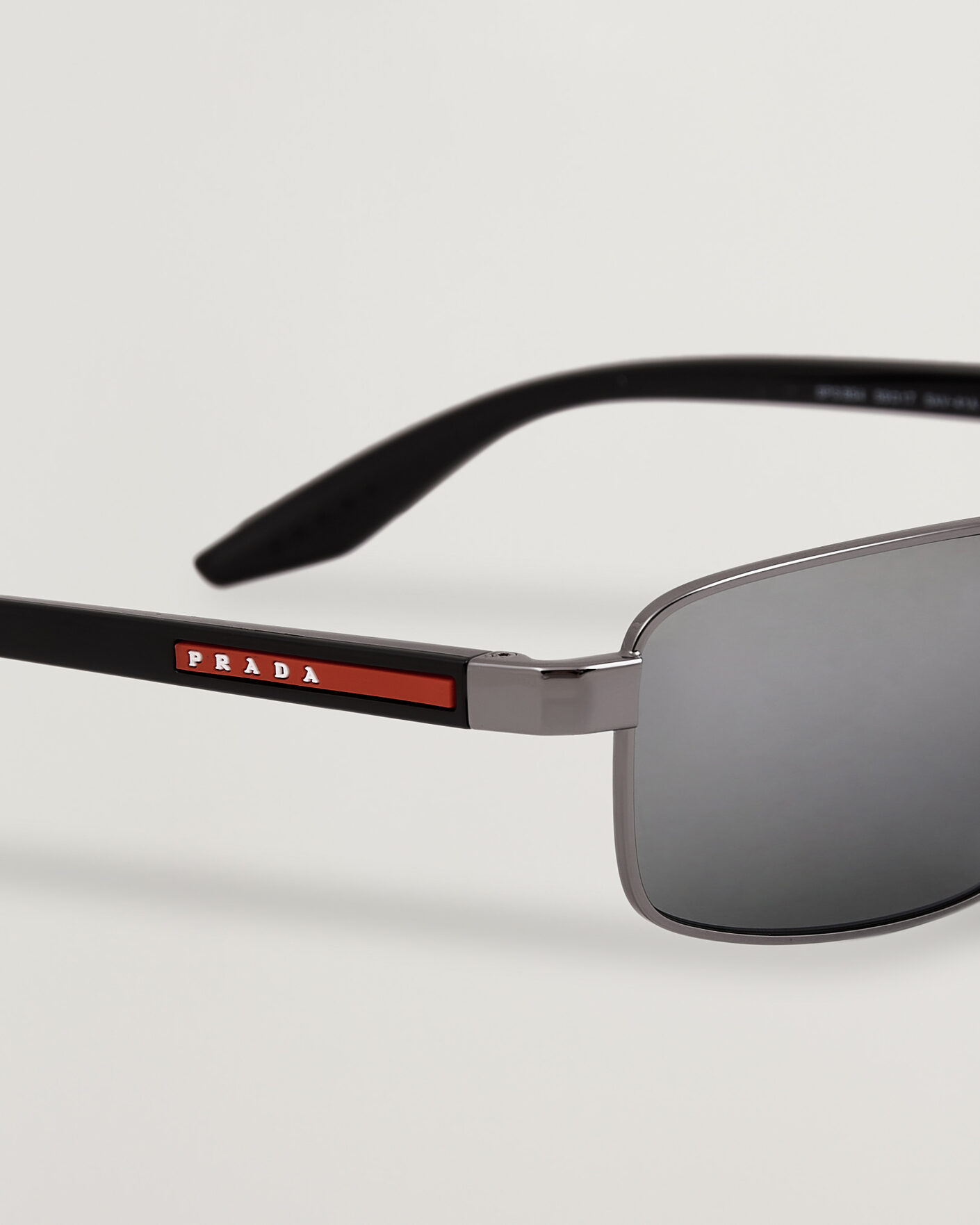 Homme | Lunettes De Soleil | Prada Linea Rossa | 0PS B54S Sunglasses Metal Grey