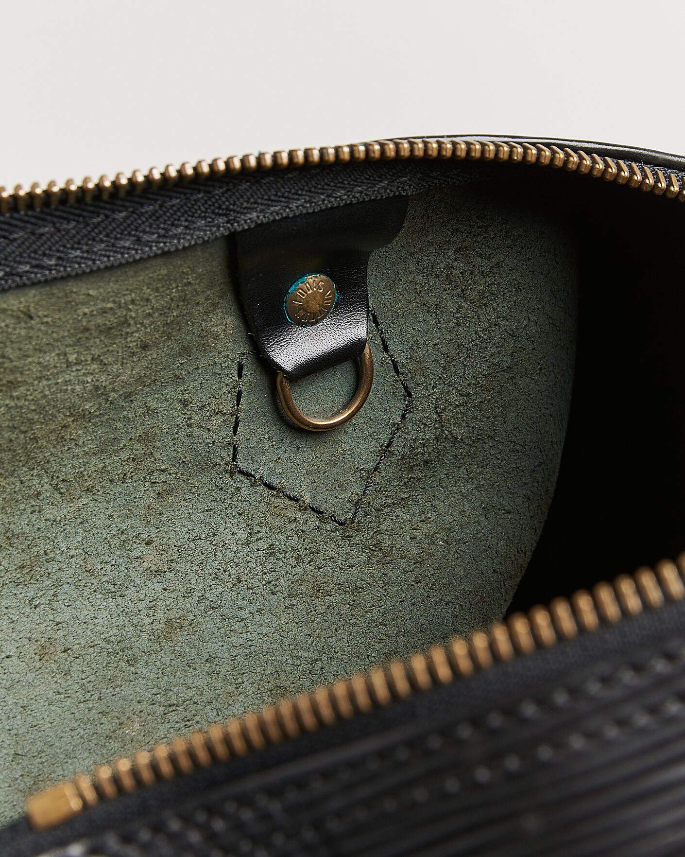 Homme | Pre-Owned & Vintage Bags | Louis Vuitton Pre-Owned | Speedy 25 Epi Leather Black