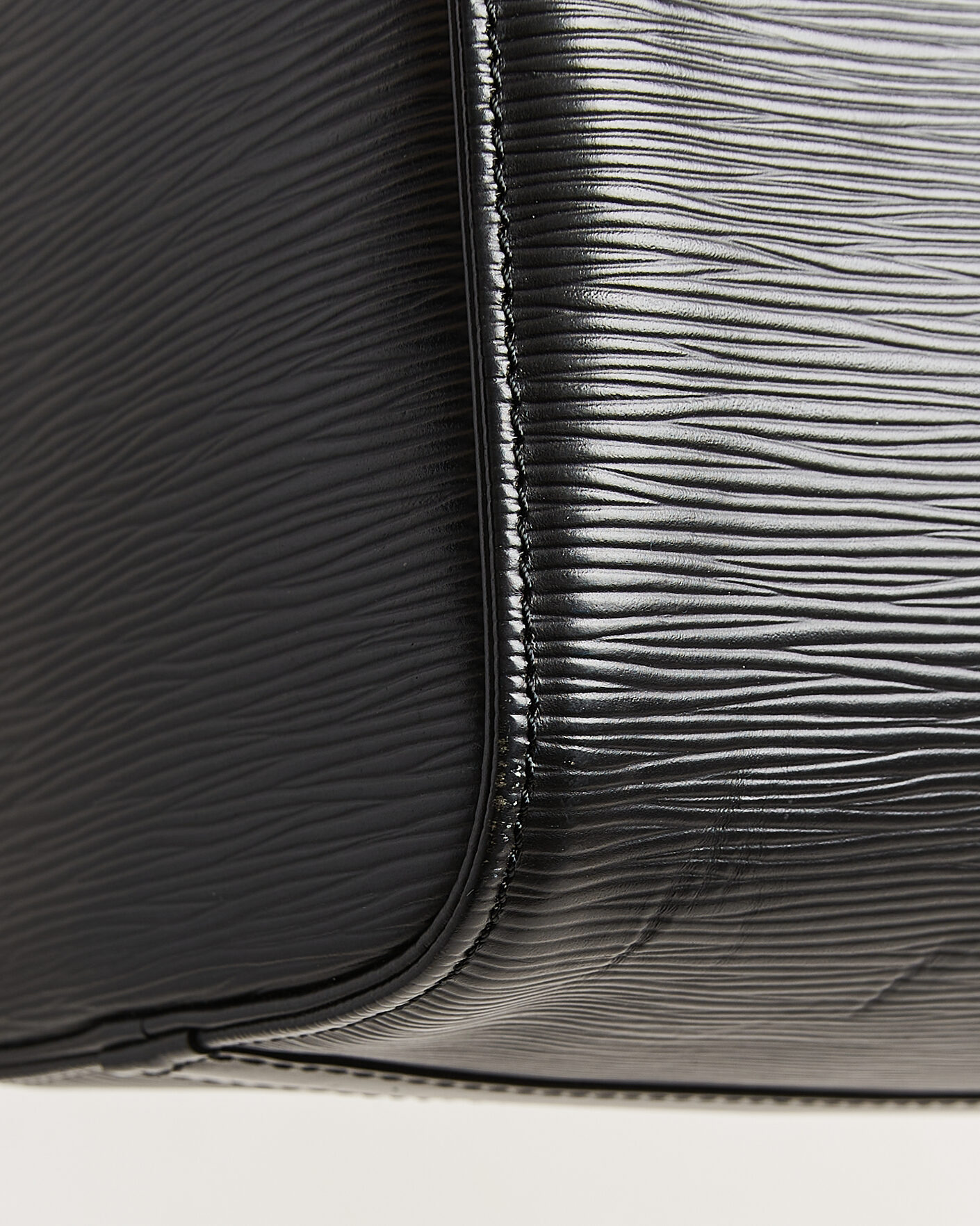 Homme | Pre-Owned & Vintage Bags | Louis Vuitton Pre-Owned | Speedy 25 Epi Leather Black