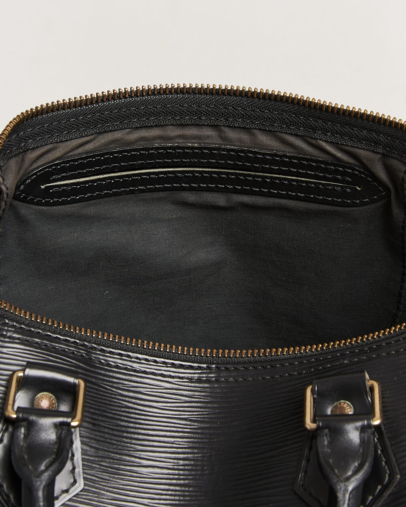 Homme | Pre-Owned & Vintage Bags | Louis Vuitton Pre-Owned | Speedy 30 Epi Leather Black