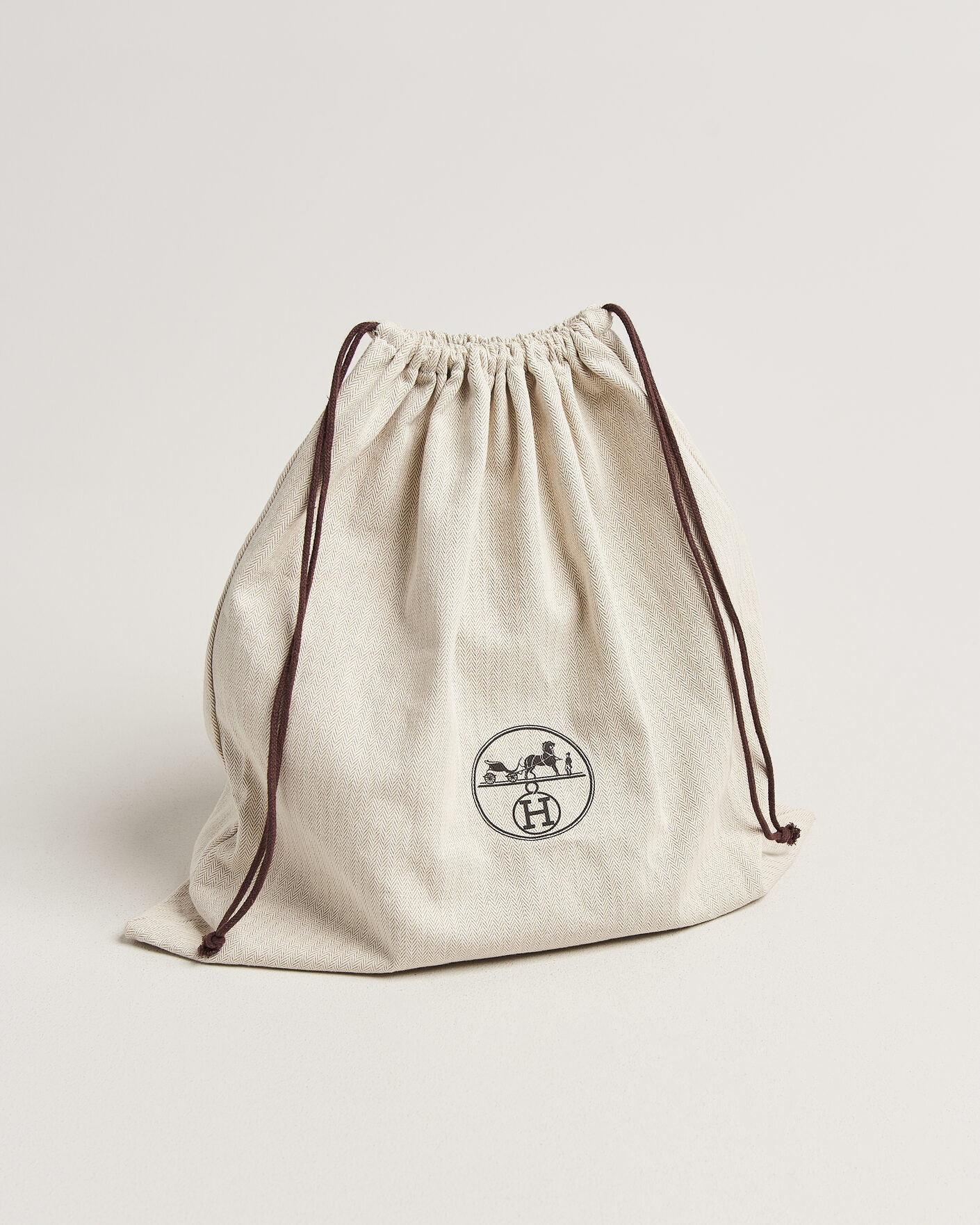 Homme | Pre-Owned & Vintage Bags | Hermès Pre-Owned | Picotin Lock 22 Taurillon Clemence Leather Black