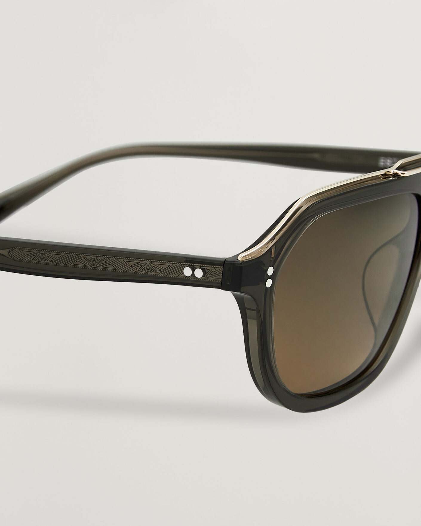 Homme | Lunettes De Soleil | Oliver Peoples | Estin Sunglasses Inkwell