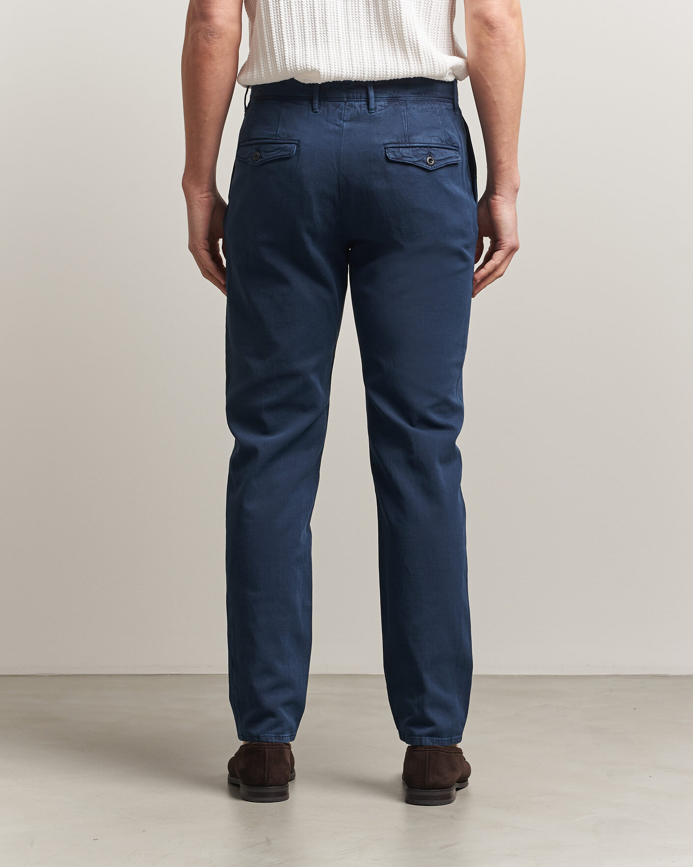 Homme | Pantalons | Incotex | Tapered Fit Pleated Linen Slacks Navy