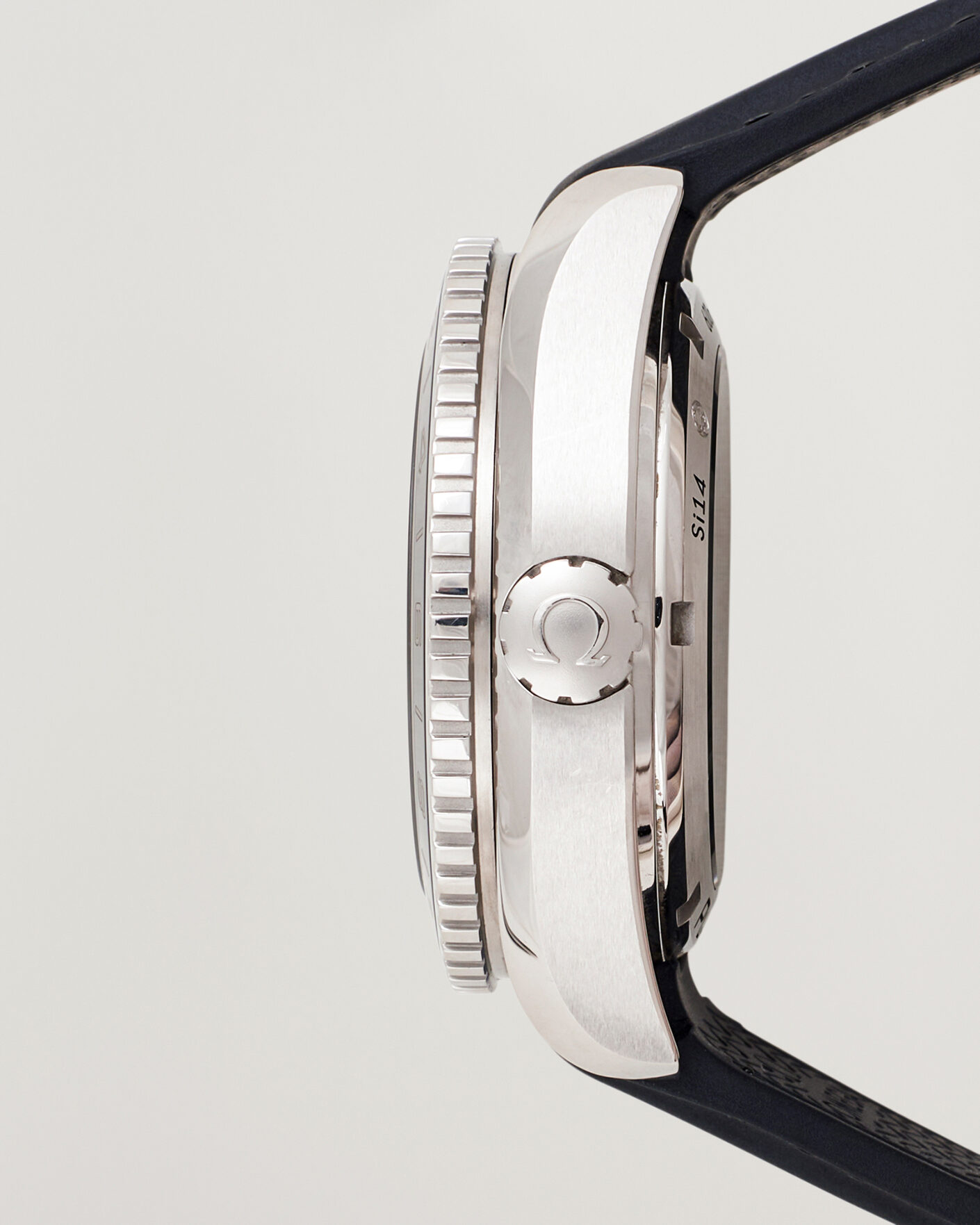 Homme | Omega Pre-Owned Seamaster Planet Ocean 600M GMT | Omega Pre-Owned | Seamaster Planet Ocean 600M GMT