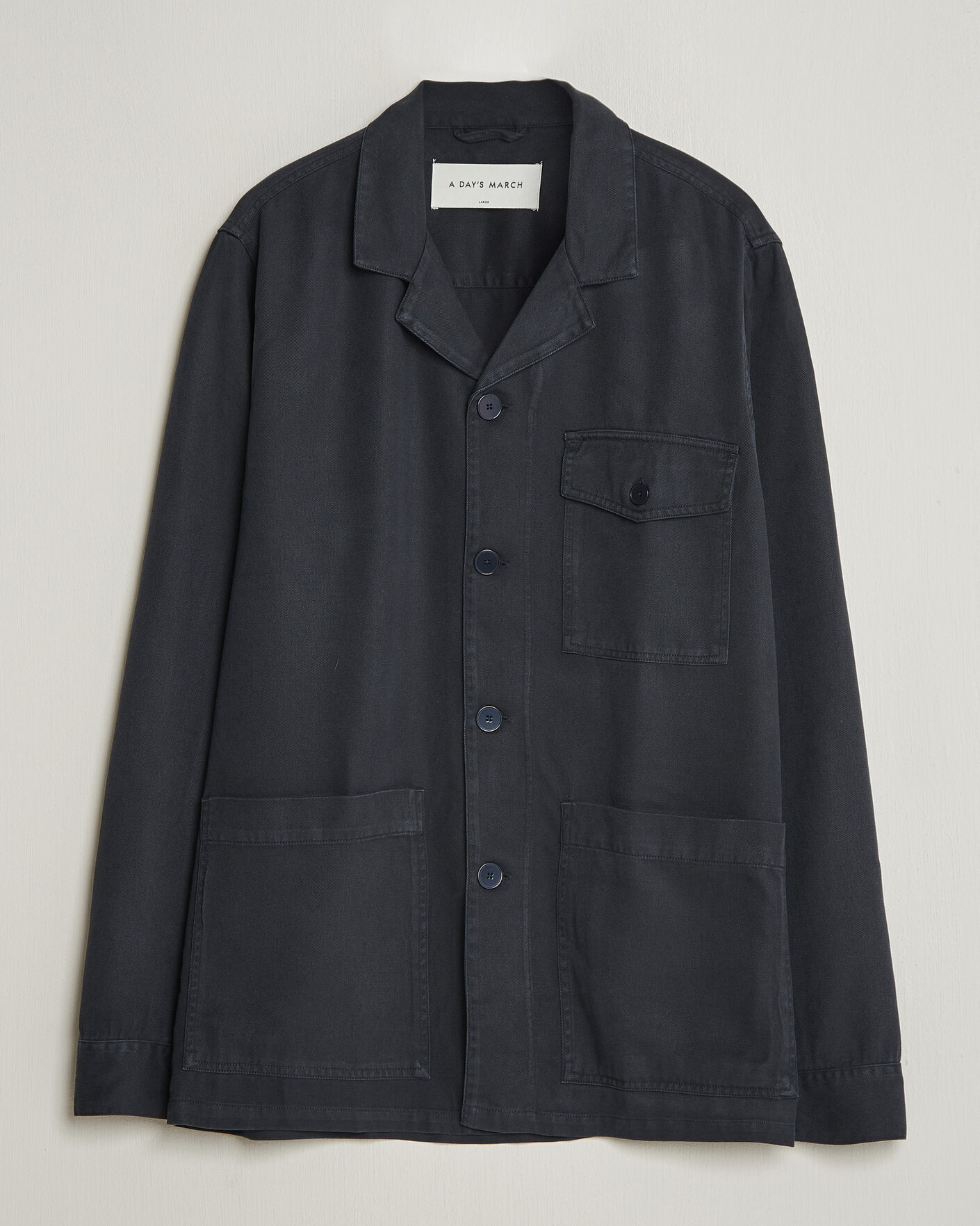 Homme | Chemises | A Day's March | Banagher Lyocell Overshirt Navy