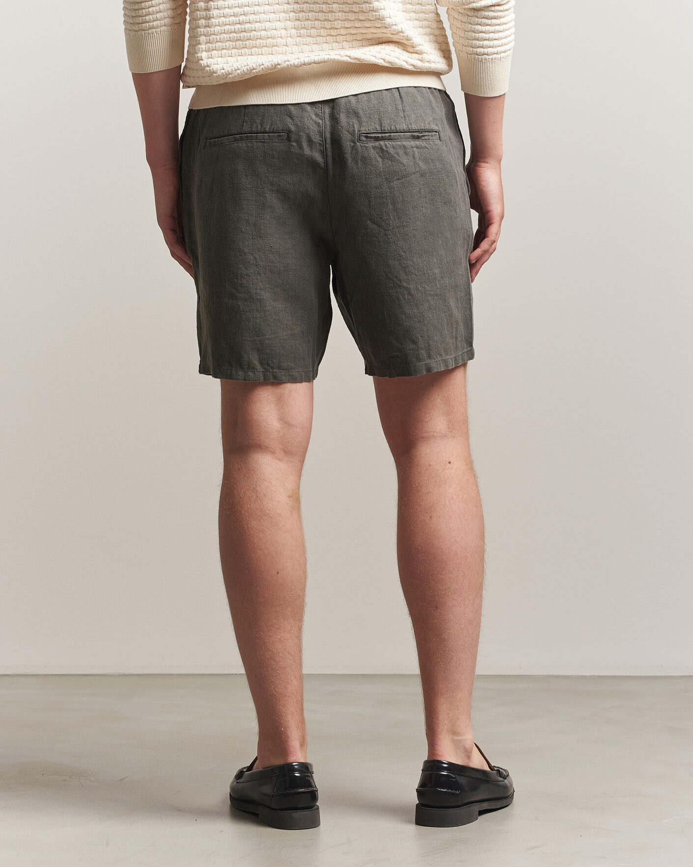 Homme | Shorts | A Day's March | Ipu Linen Drawstring Shorts Olive