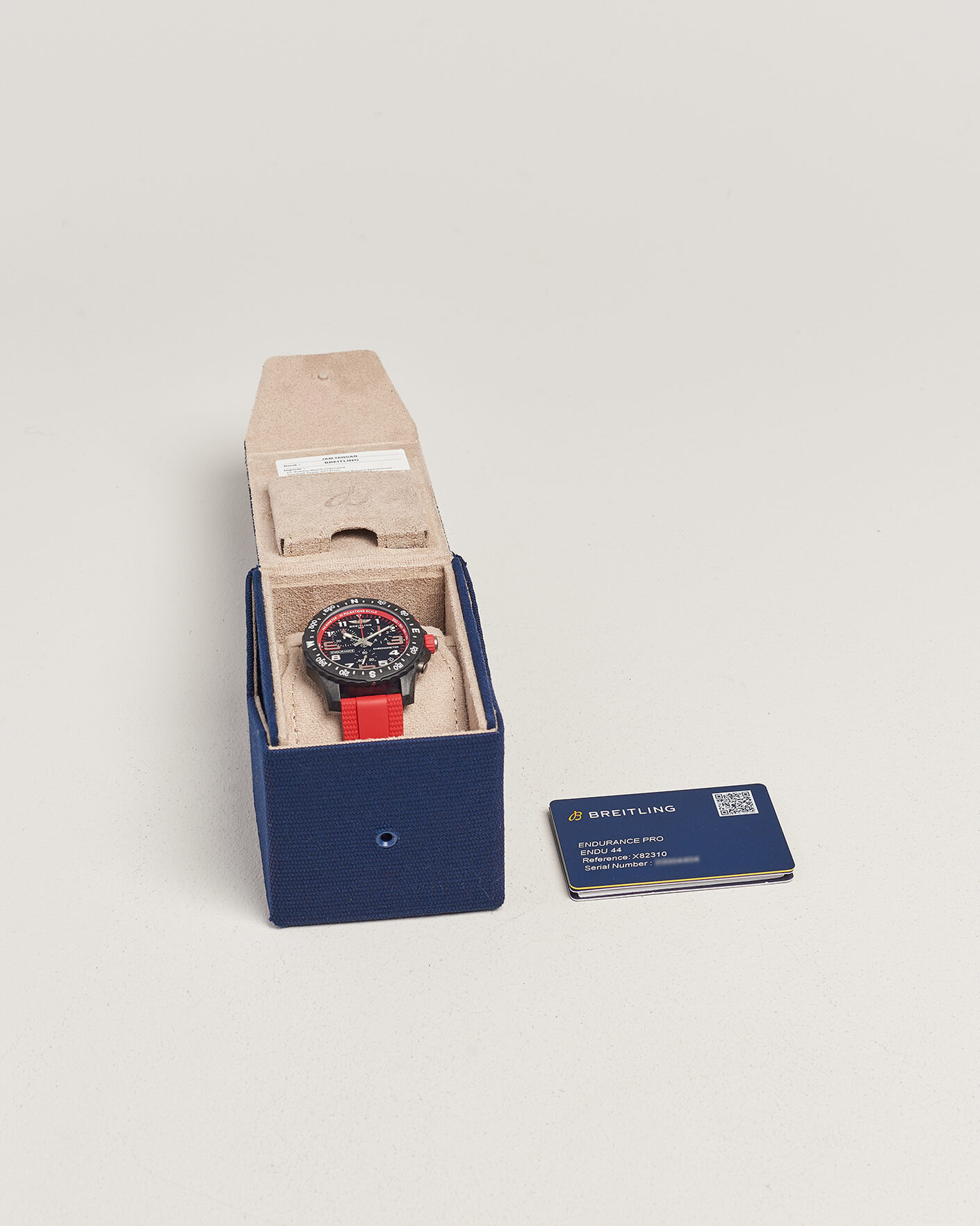 Homme | Breitling Pre-Owned Endurance Pro 44 | Breitling Pre-Owned | Endurance Pro 44