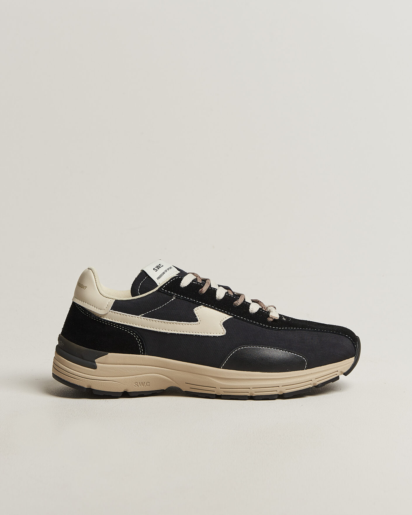 Homme | Baskets | Stepney Workers Club | Legion S-Strike Suede Sneaker Black