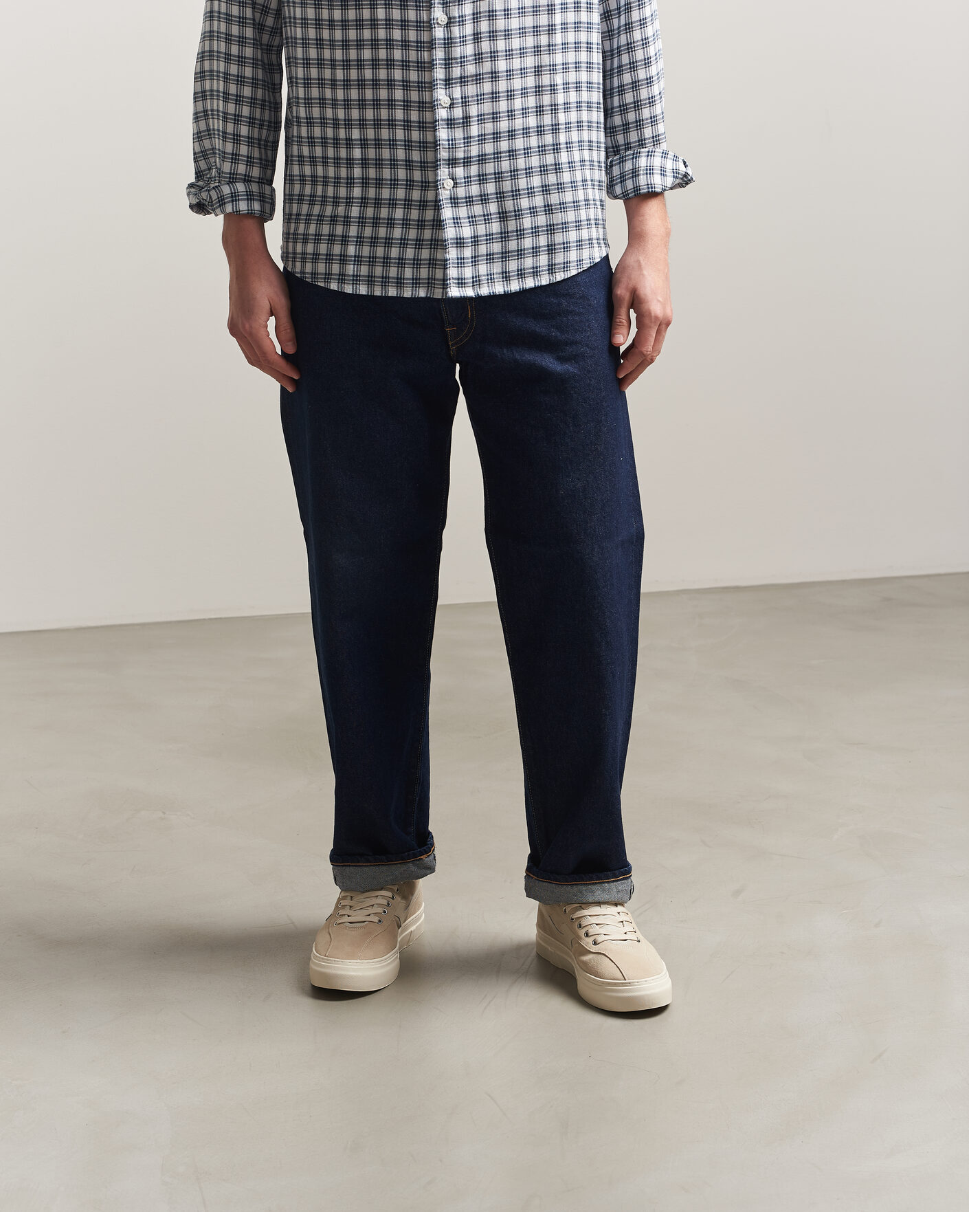 Homme | Baskets | Stepney Workers Club | Dellow S-Strike Cupsole Suede Sneaker Oat