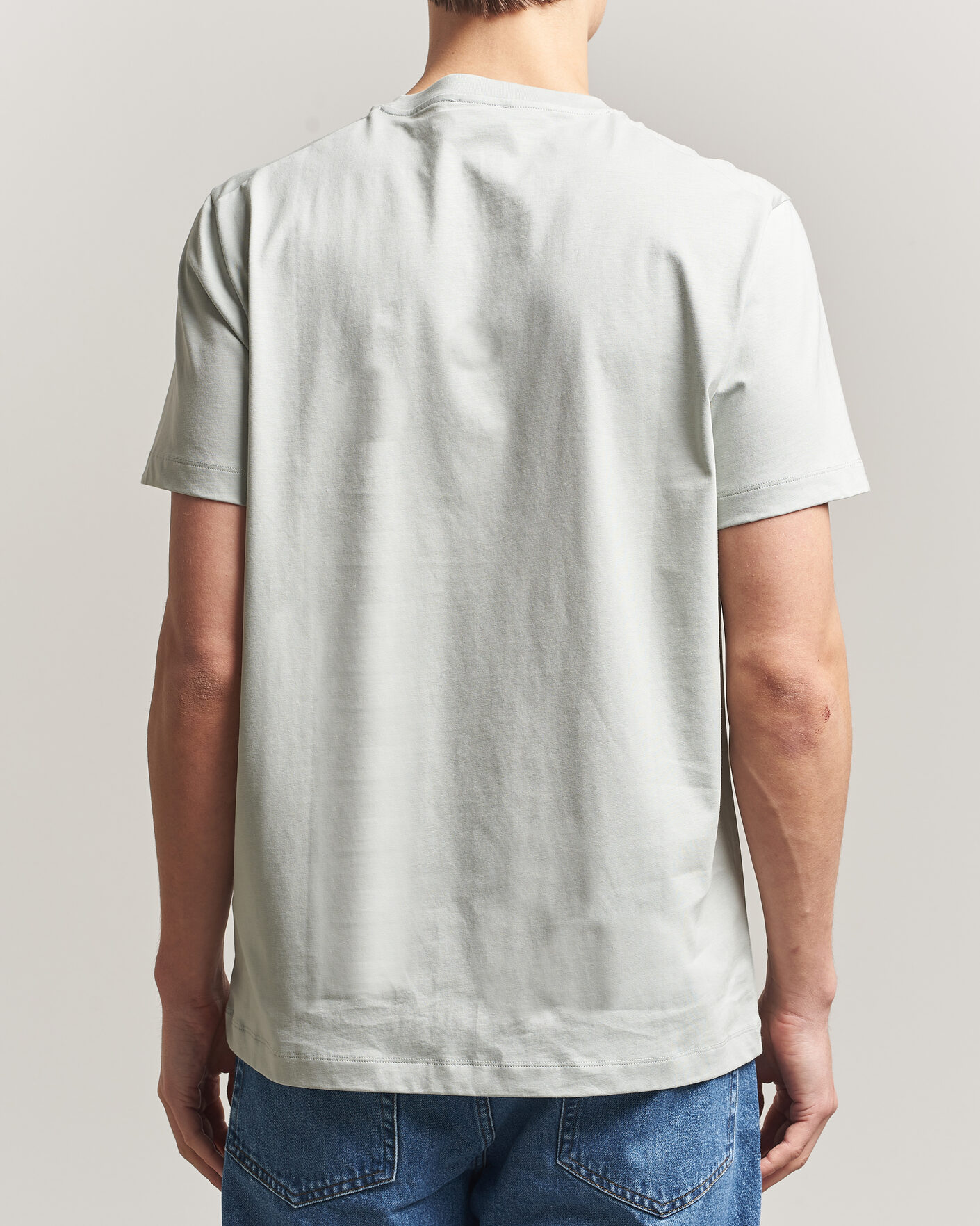 Homme | T-shirts | Filippa K | Filip Crew Neck T-Shirt Silver Grey